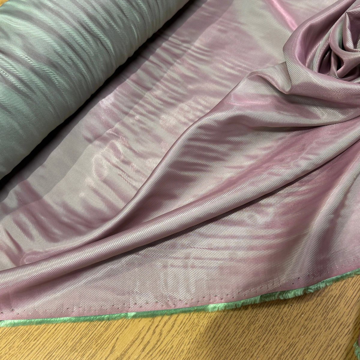 DOUBLURE DRILL POLYVISCOSE VERT CHANGEANT 50% VISCOSE - My Little Coupon