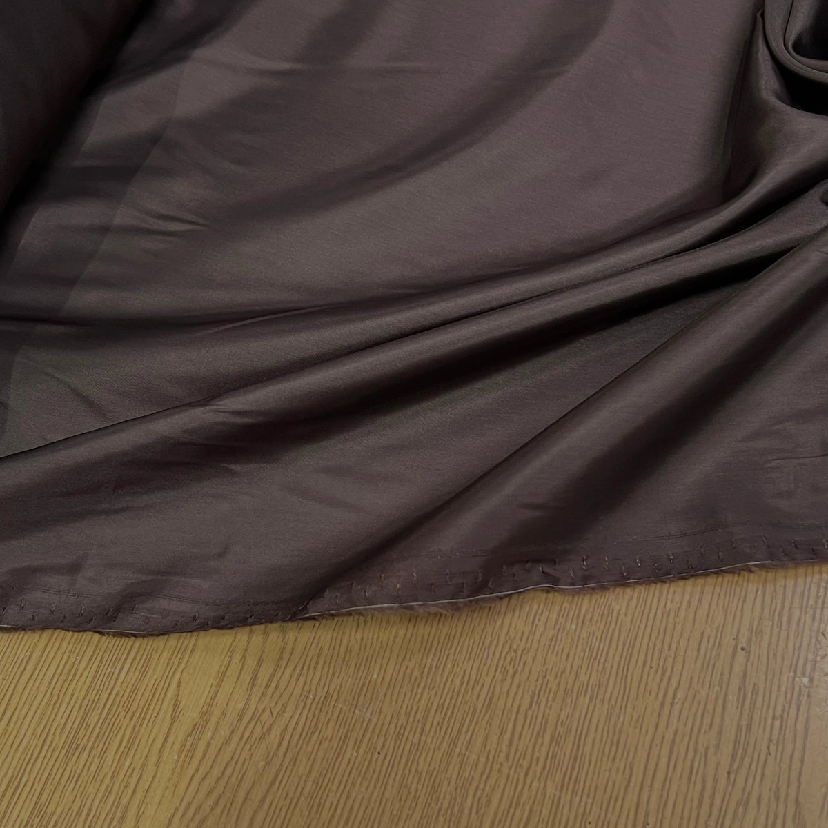 DOUBLURE FINE ET LISSE 62% ACETATE 38% CUPRO MARRON GLACE - My Little Coupon