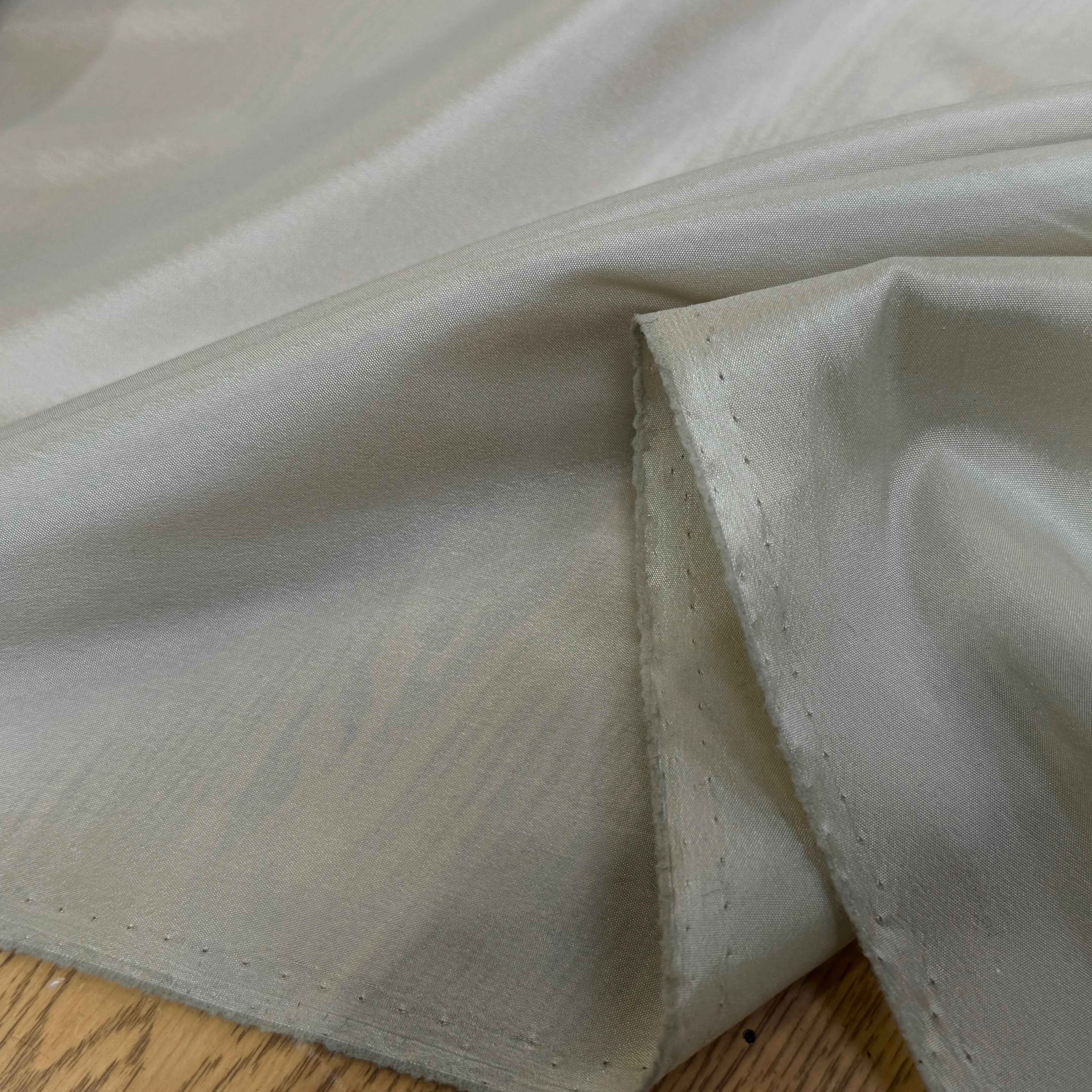 DOUBLURE FINE LÉGÈREMENT SATINÉE STRETCH BEIGE SABLÉ - My Little Coupon