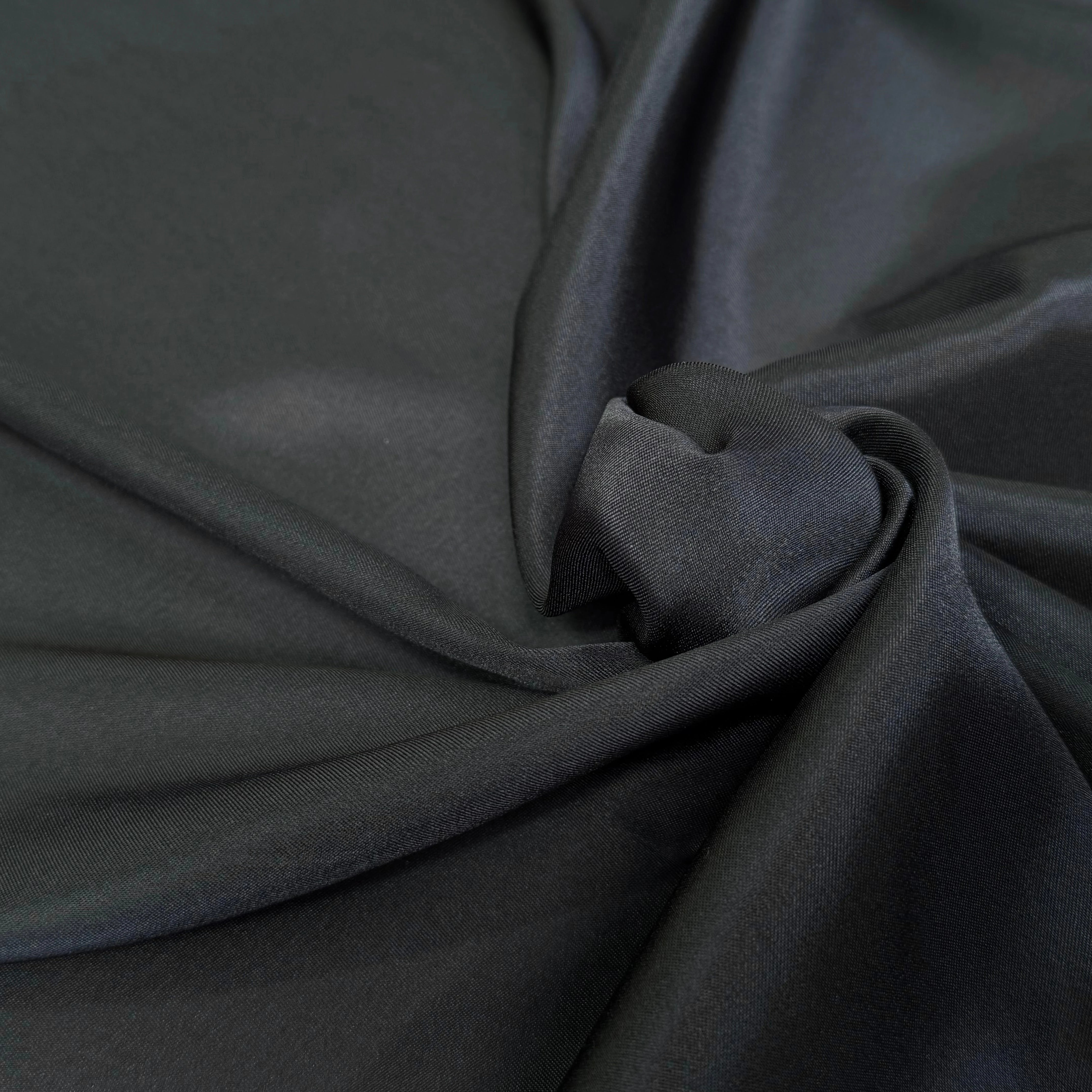 DOUBLURE FLUIDE 68% ACETATE LÉGÈREMENT SATINÉE NOIR ANTHRACITE - My Little Coupon