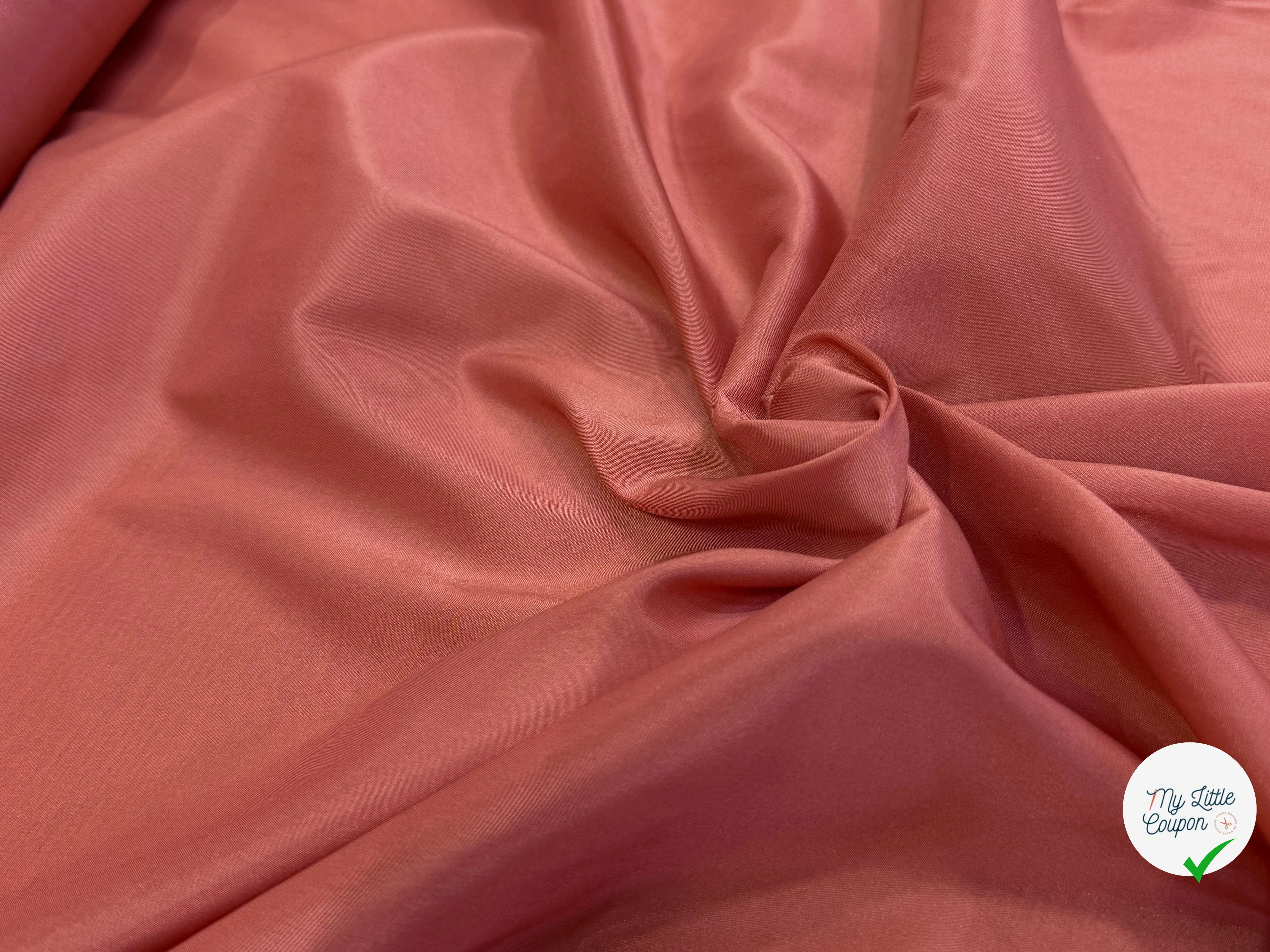 DOUBLURE FLUIDE 68% ACETATE LÉGÈREMENT SATINÉE ROSE PAMPLEMOUSSE - My Little Coupon