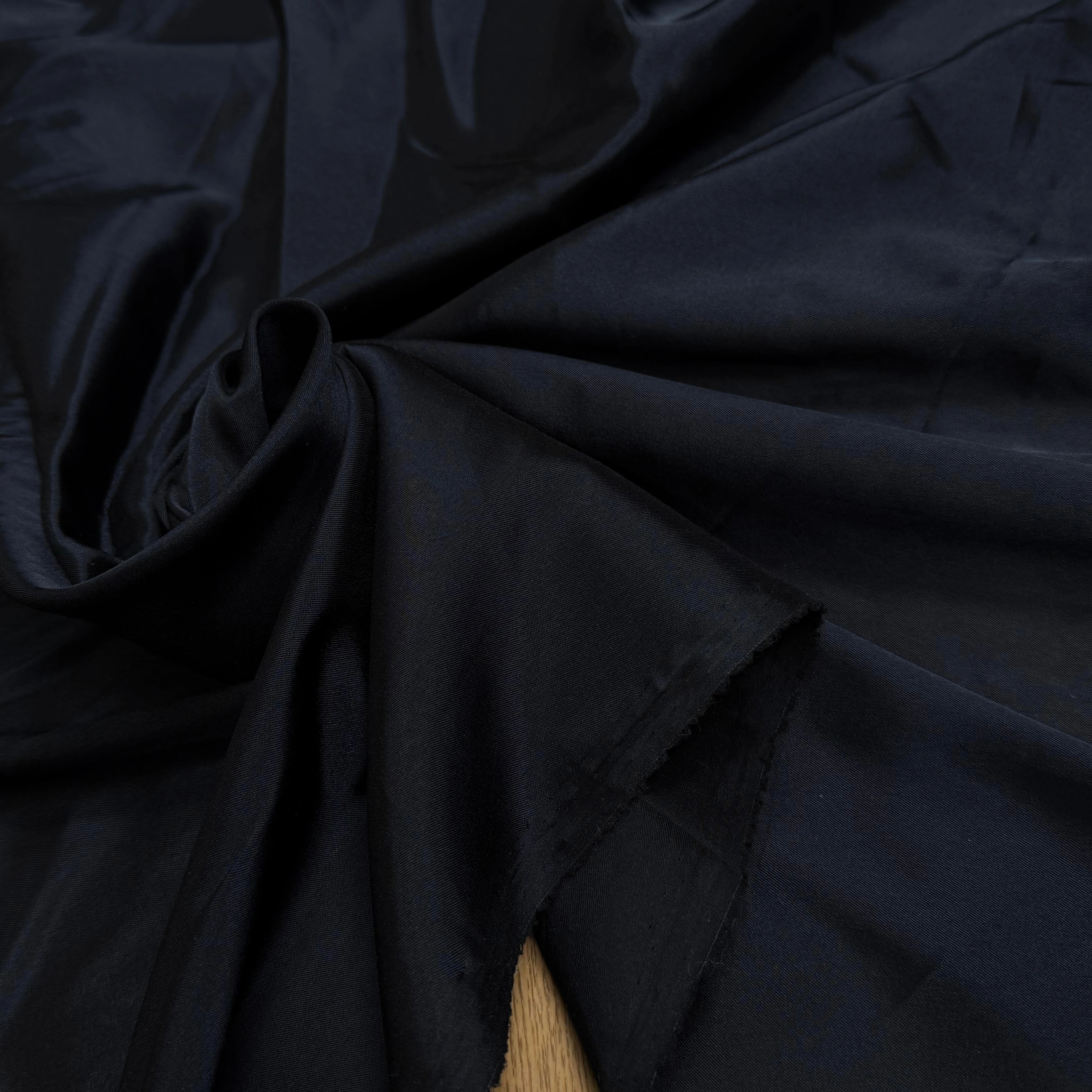 DOUBLURE LÉGÈREMENT SATINÉE STRETCH BLEU MARINE FONCÉ - My Little Coupon