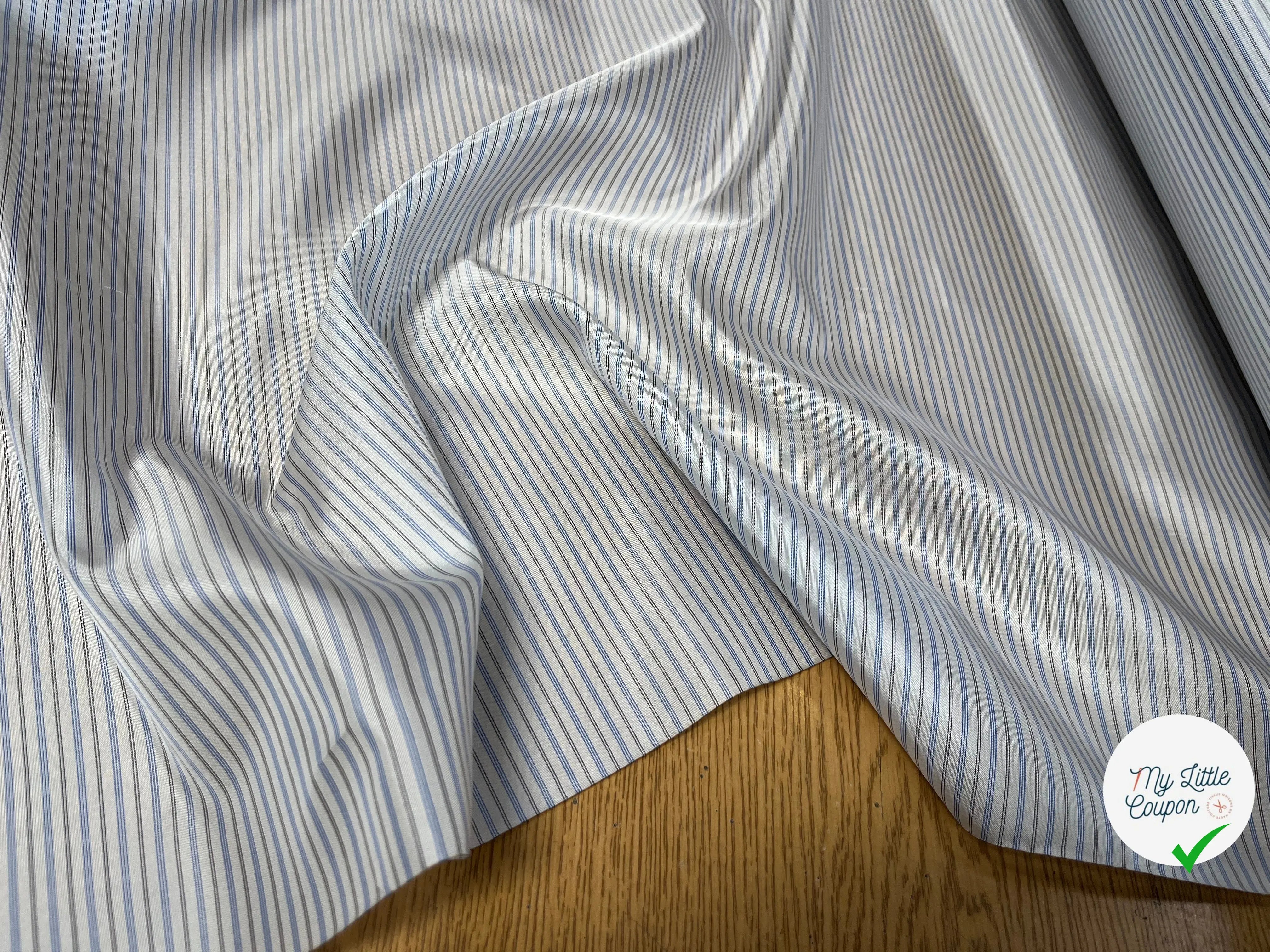 DOUBLURE MIGNONNETTE ACV A RAYURE BLEUE GRISE FOND BLANC - My Little Coupon