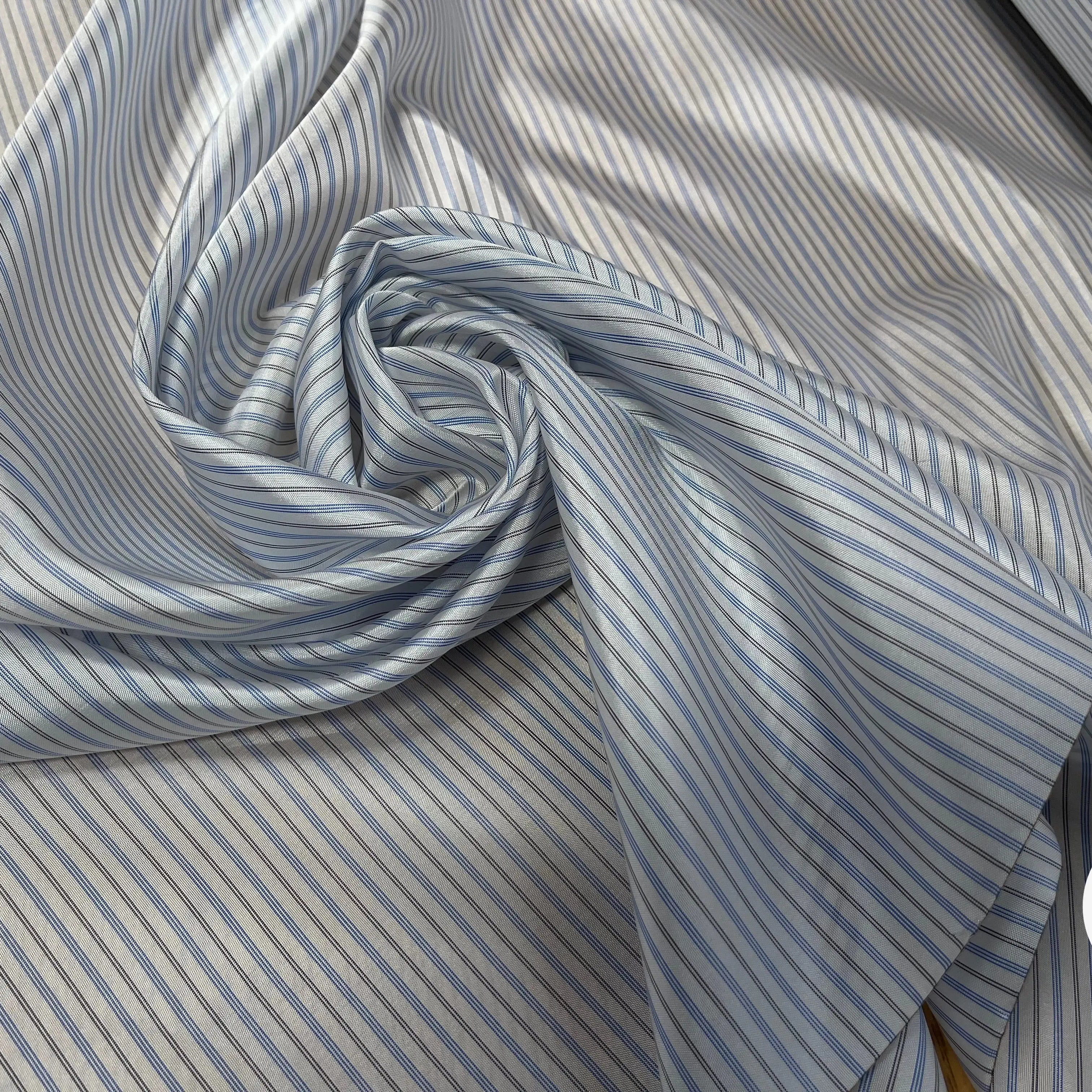 DOUBLURE MIGNONNETTE ACV A RAYURE BLEUE GRISE FOND BLANC - My Little Coupon