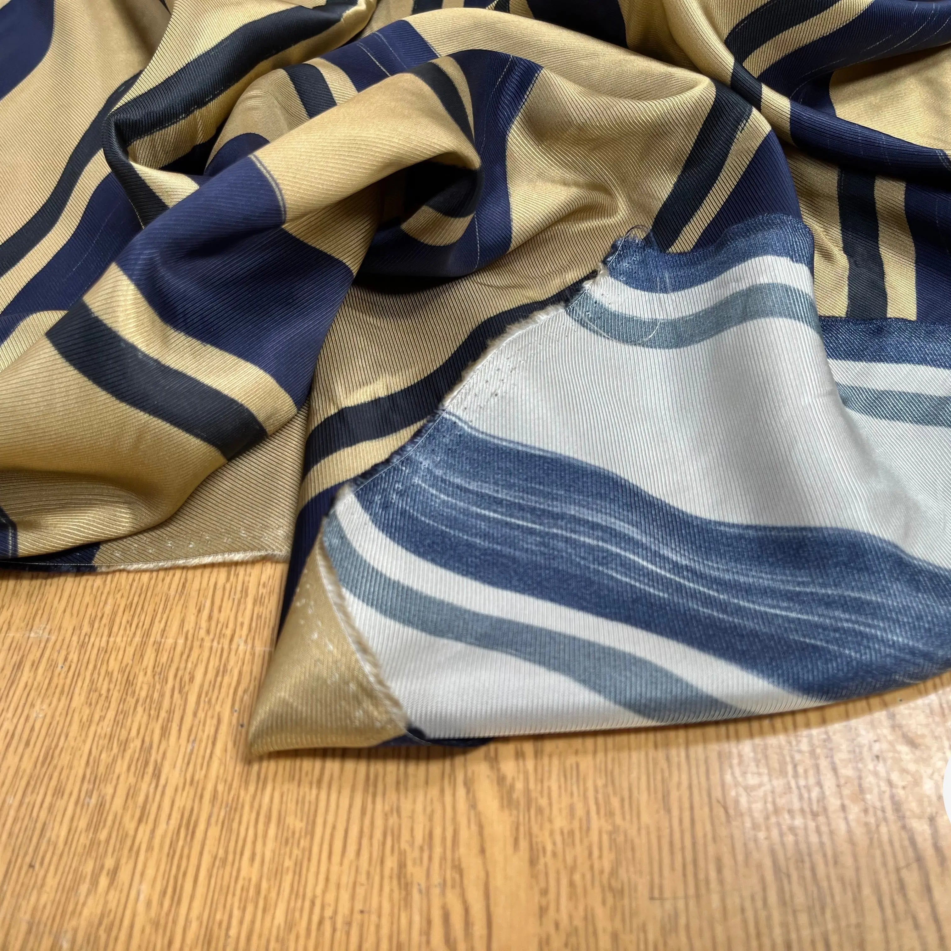 DOUBLURE POLYESTER GROSSE RAYURE BLEU MARON NOIR - My Little Coupon