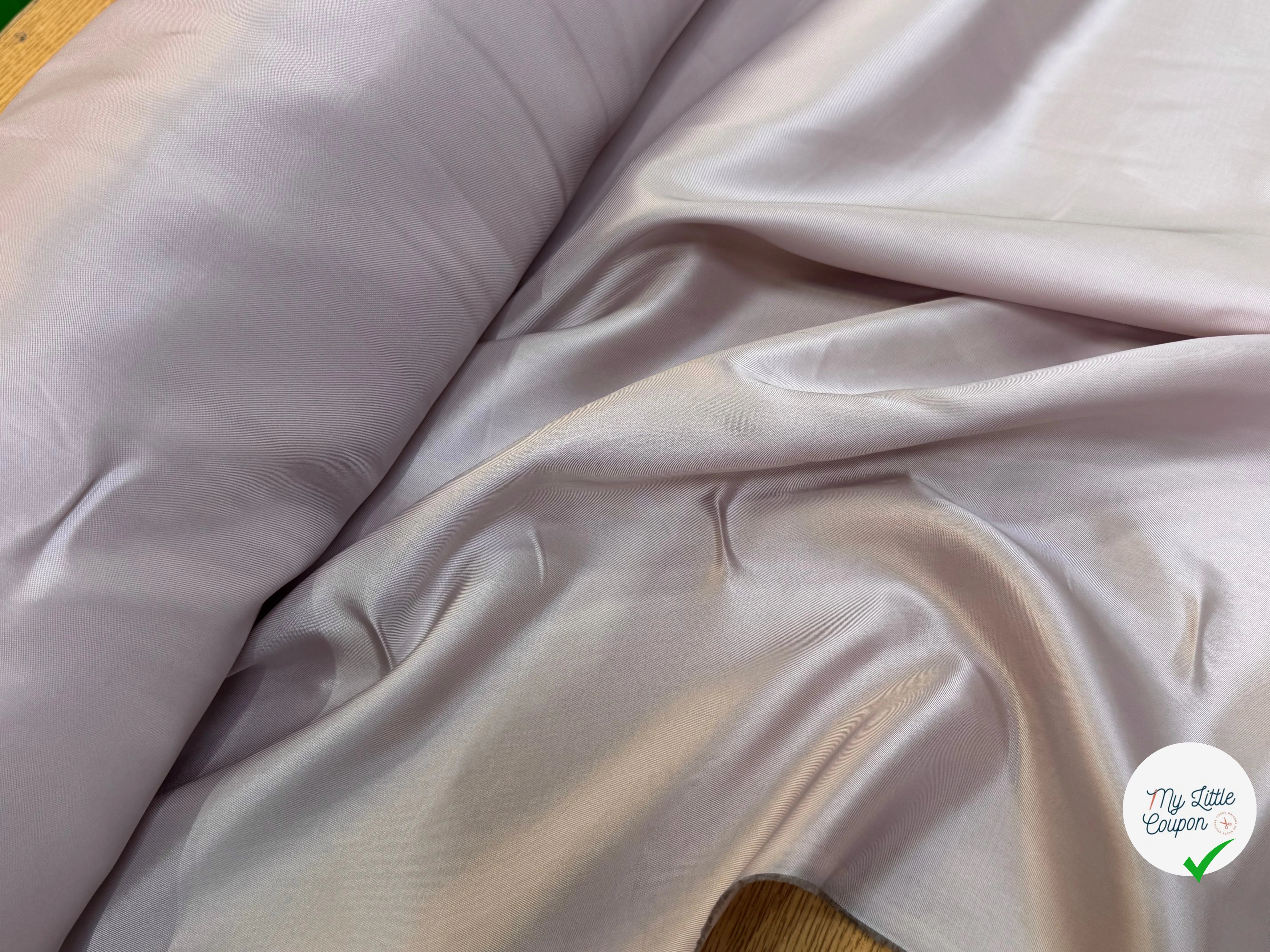 DOUBLURE SATIN 100% VISCOSE LLIGHT LAVENDER - My Little Coupon