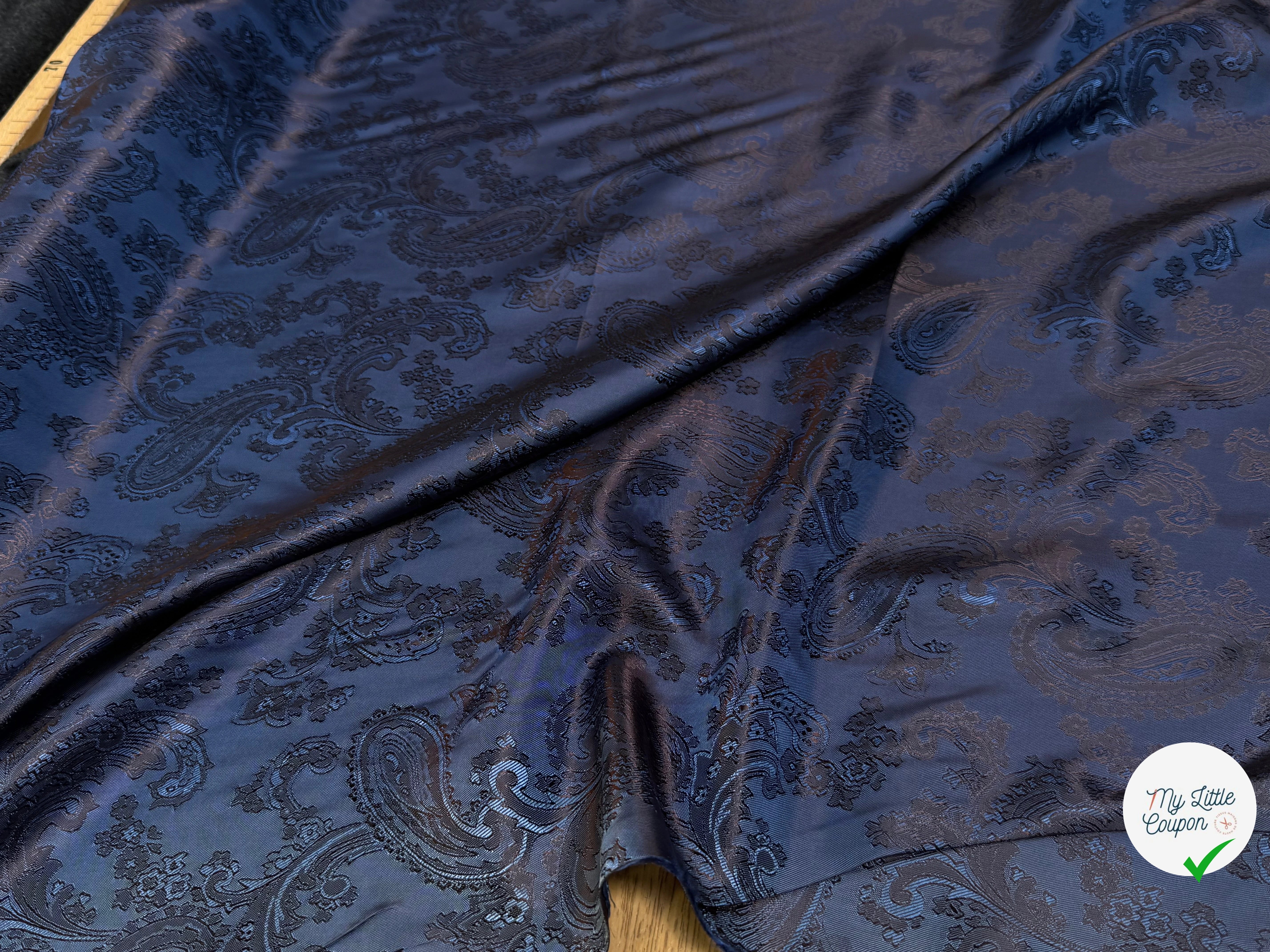DOUBLURE SATIN IMPRIMÉ FLOREAUX BLEU 58% VISCOSE - My Little Coupon