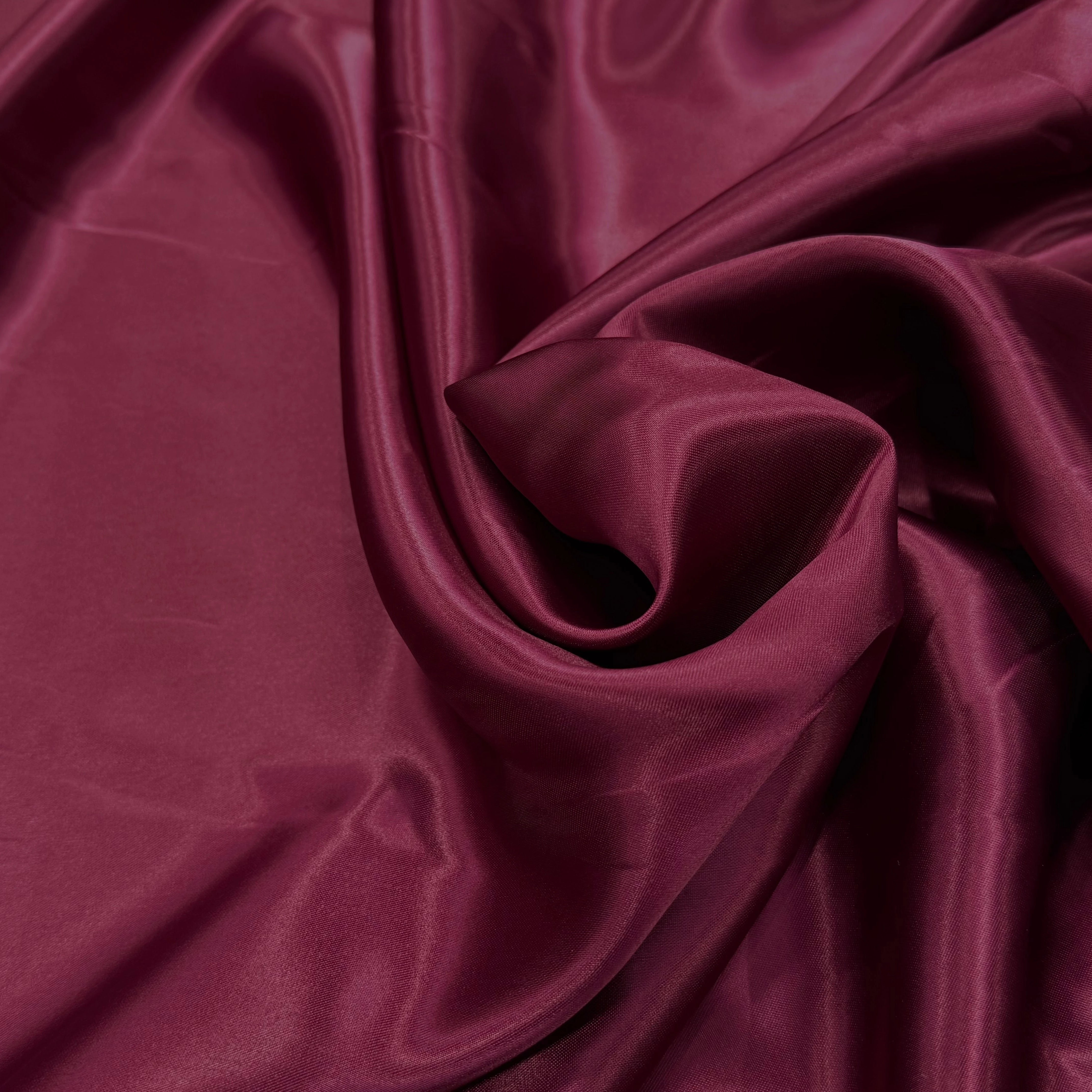 DOUBLURE SATIN POLYVISOCOSE LOURD LEGEREMENT STRIEE BORDEAUX - My Little Coupon