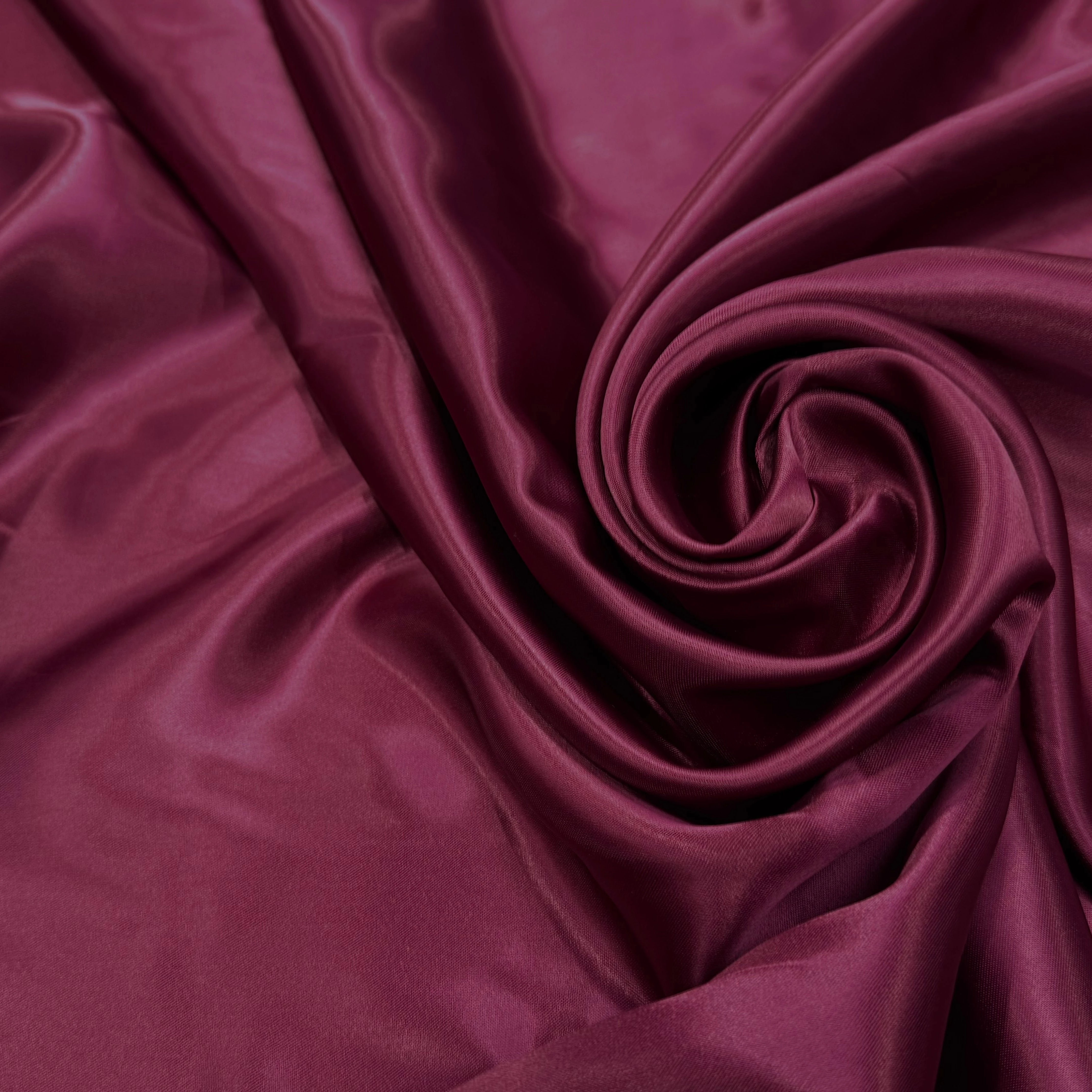 DOUBLURE SATIN POLYVISOCOSE LOURD LEGEREMENT STRIEE BORDEAUX - My Little Coupon