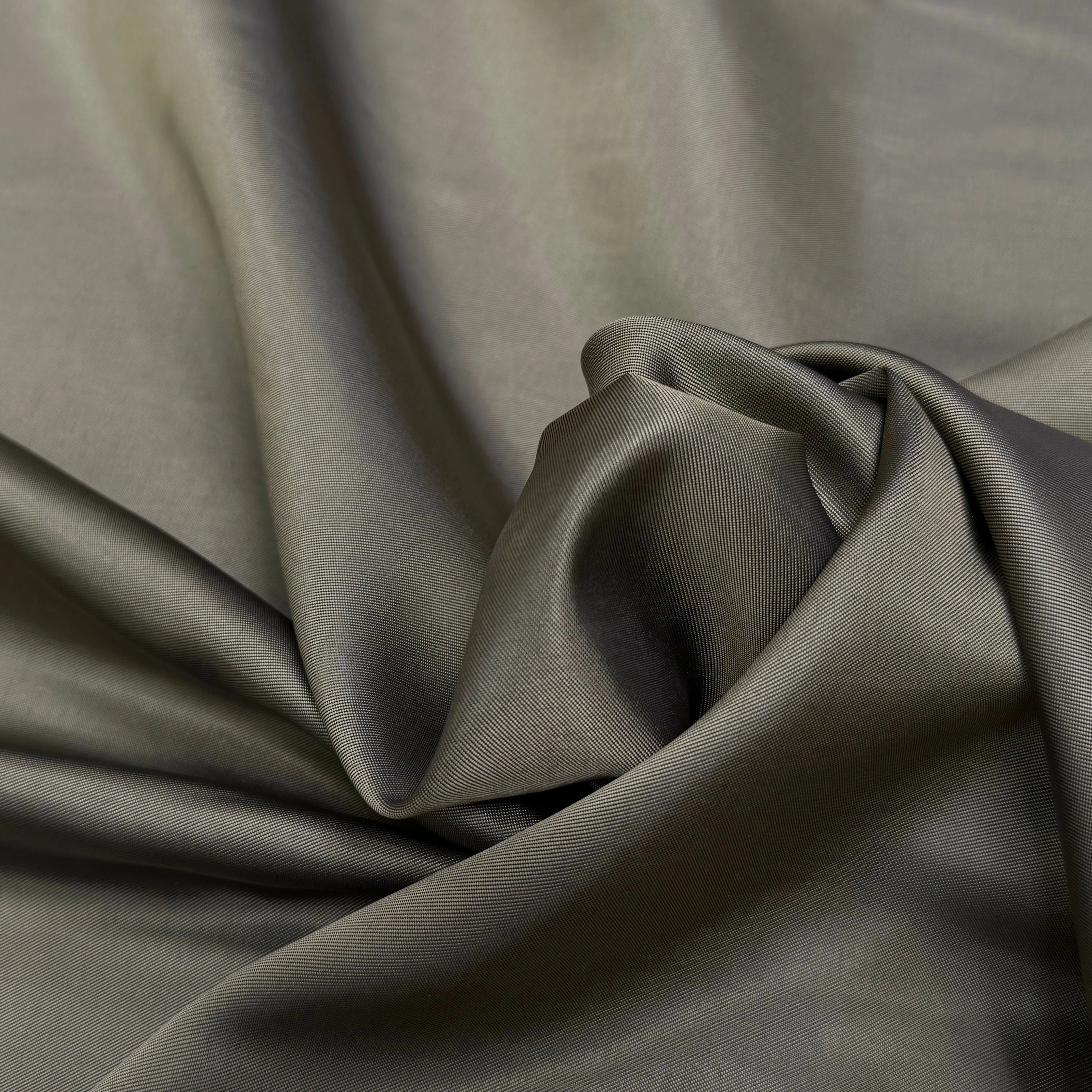 DOUBLURE VISCOSE ACETATE BEIGE OR 51% VISCOSE ÉFFET CHANGEANT - My Little Coupon
