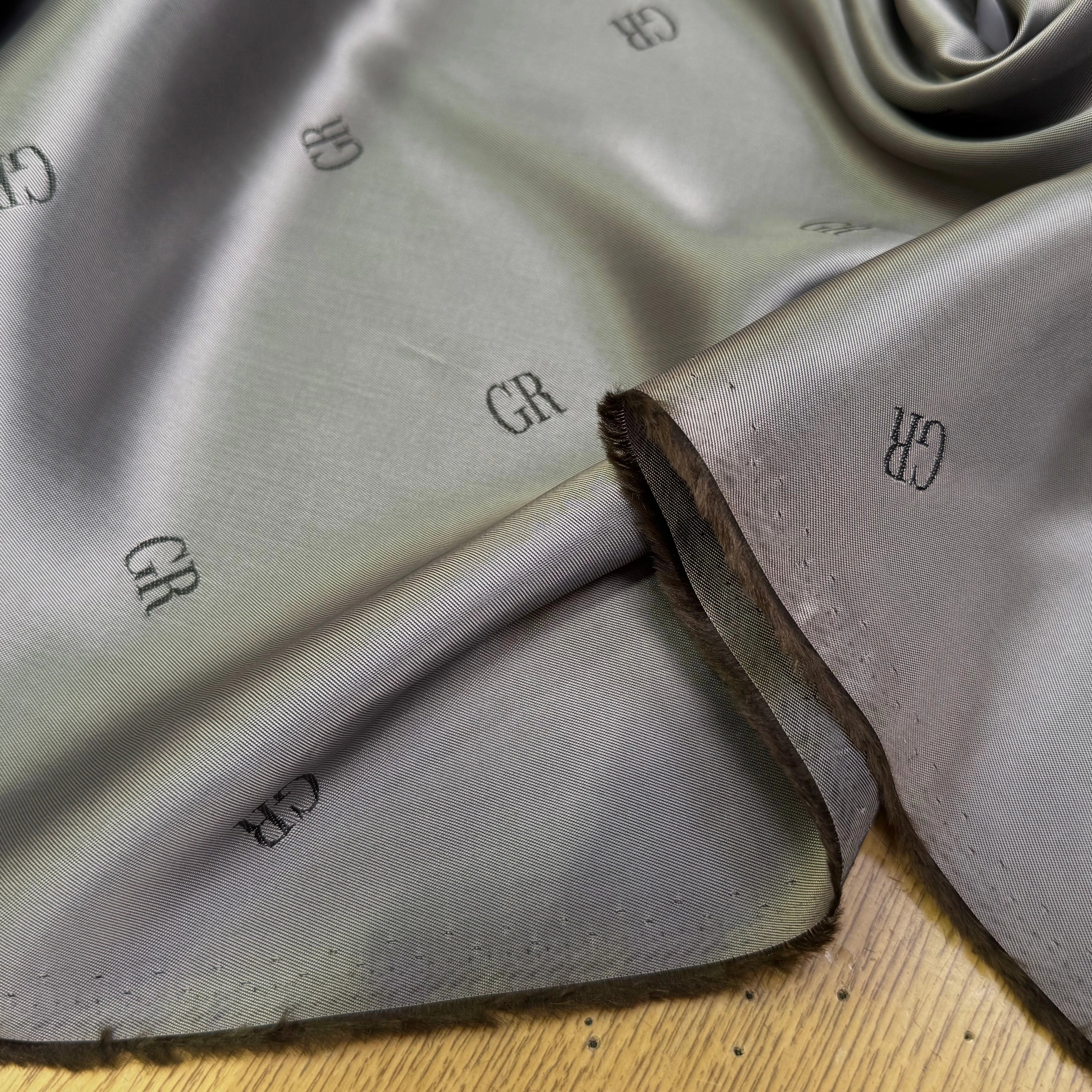DOUBLURE VISCOSE ACETATE FROIDE #TAG GR MARRON VERS DU GRIS - My Little Coupon