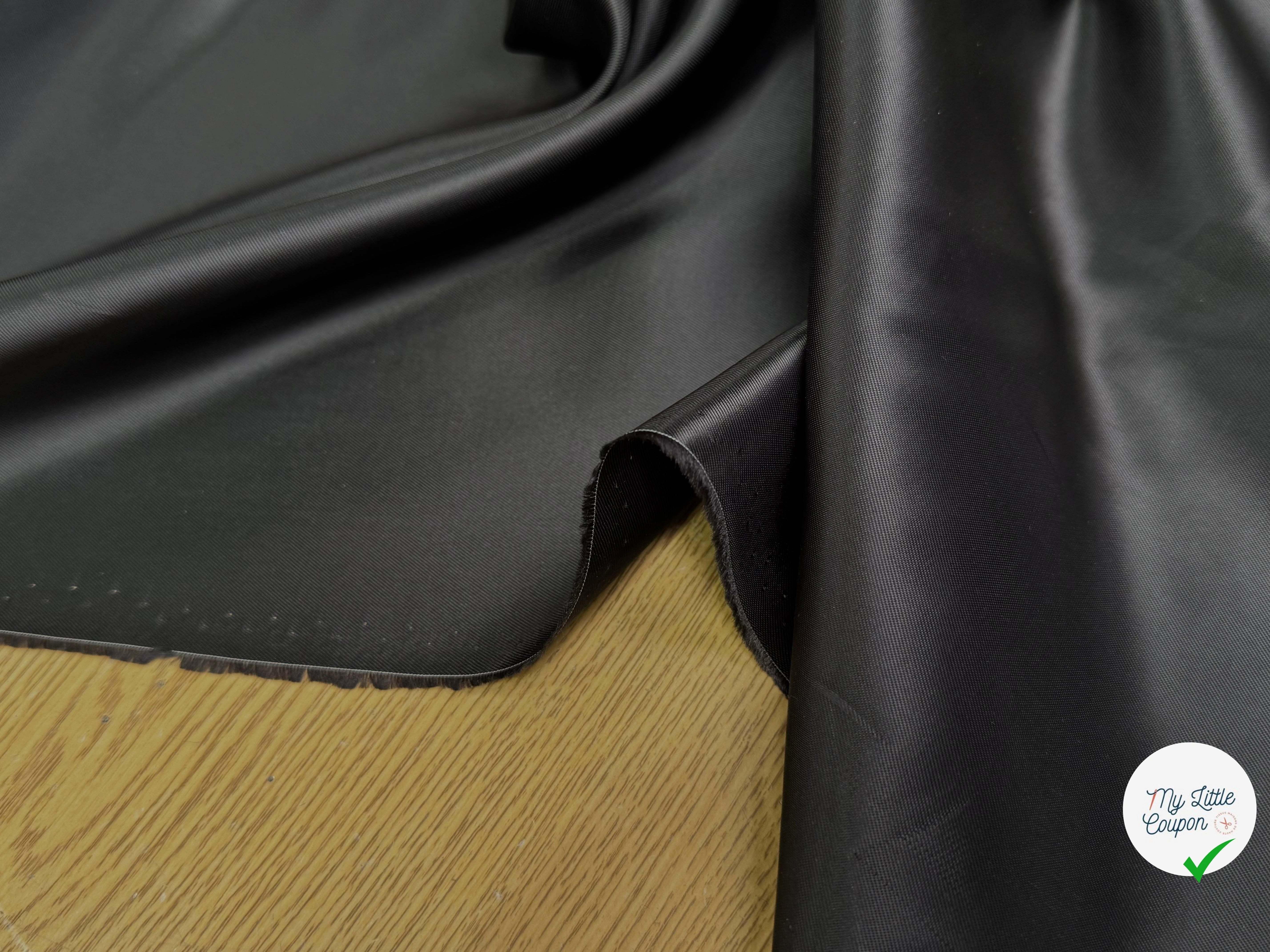 DOUBLURE VISCOSE ACETATE NOIR PROFOND 51% VISCOSE - My Little Coupon