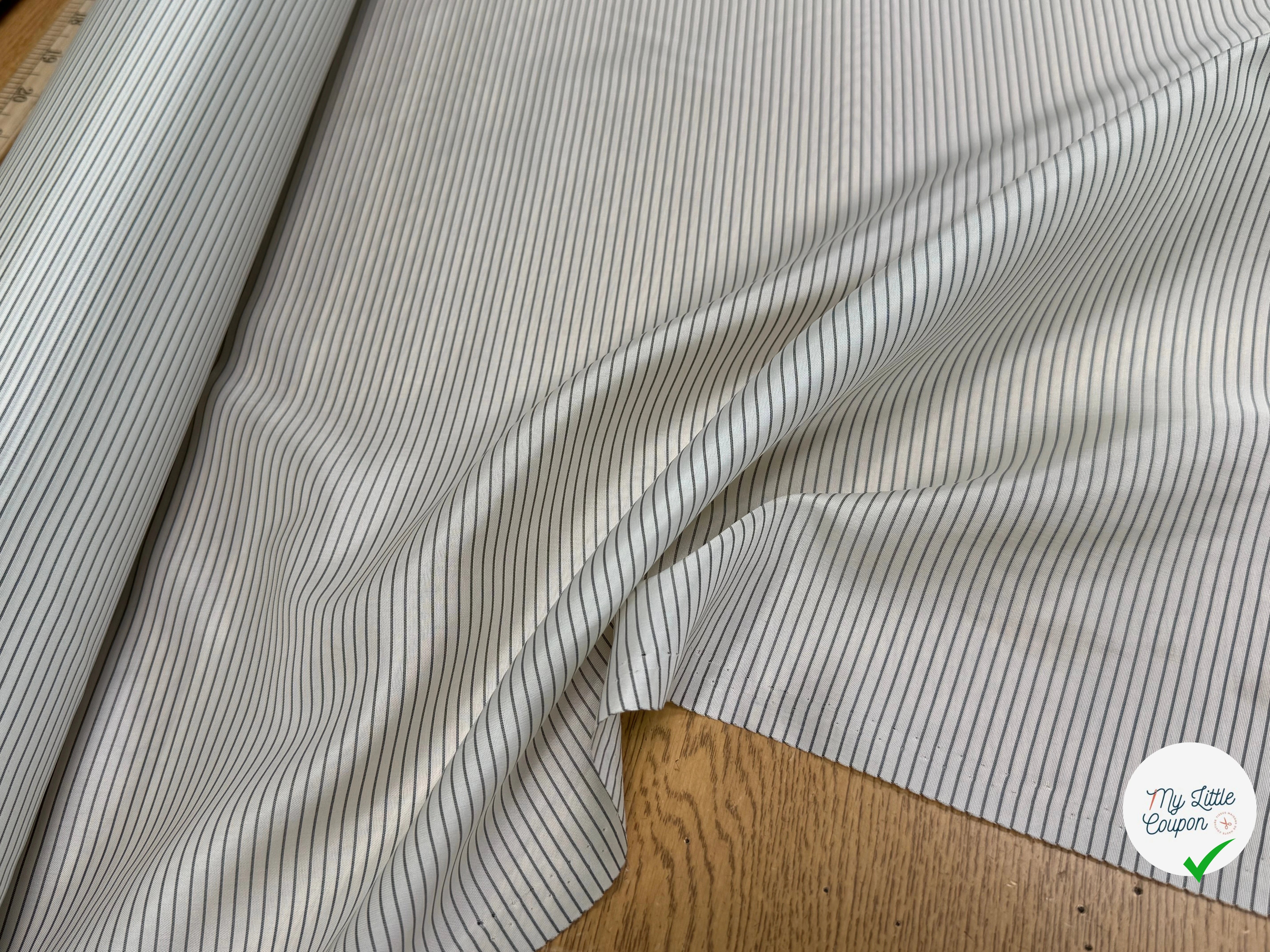 DOUBLURE VISCOSE FINES RAYURES 80% VISCOSE ÉCRU - My Little Coupon