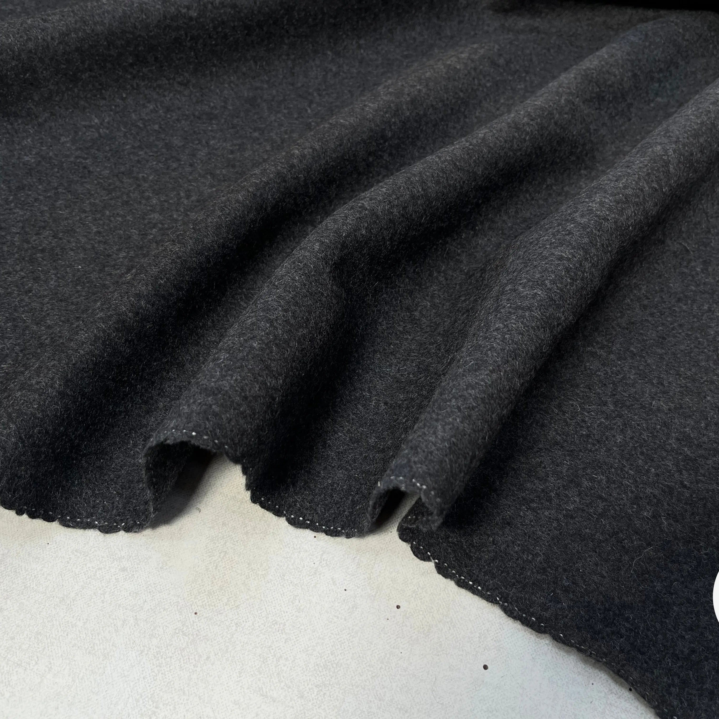 DRAP DE LAINE GRIS FONCÉ - My Little Coupon