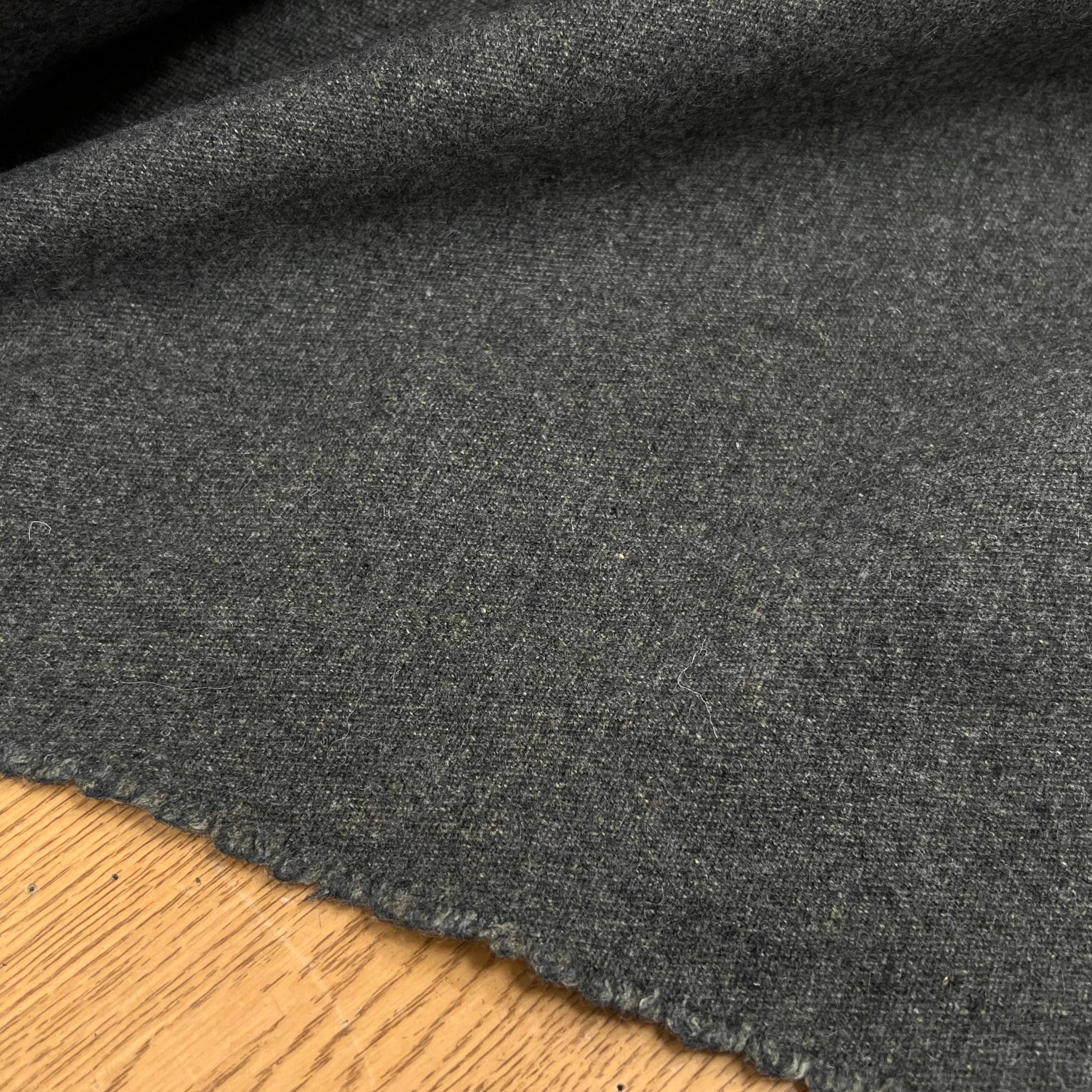 DRAP DE LAINE MANTEAU VERT DE GRIS 70% LAINE VIERGE - My Little Coupon