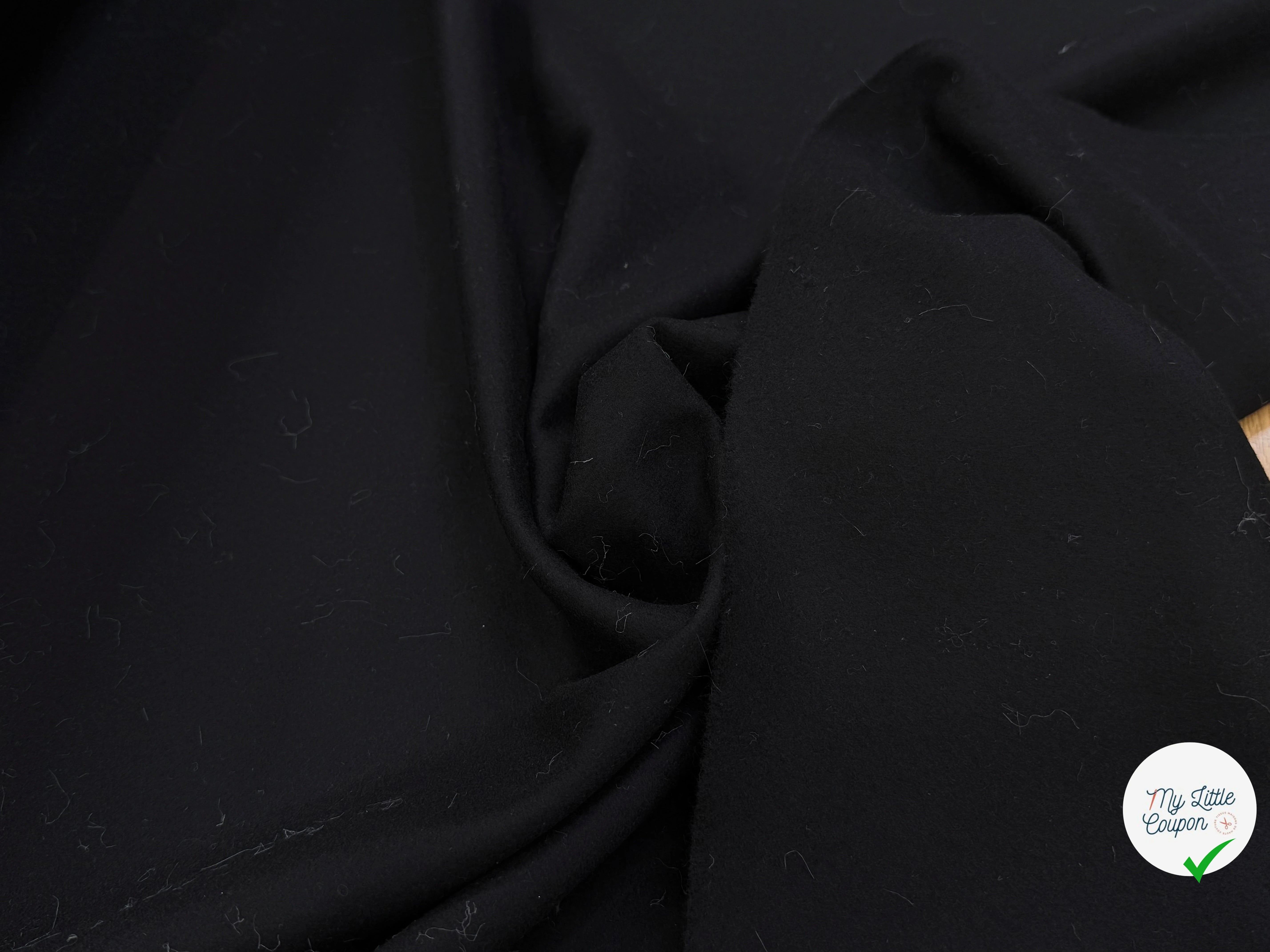 DRAP DE LAINE SUBLIME BLACK - My Little Coupon