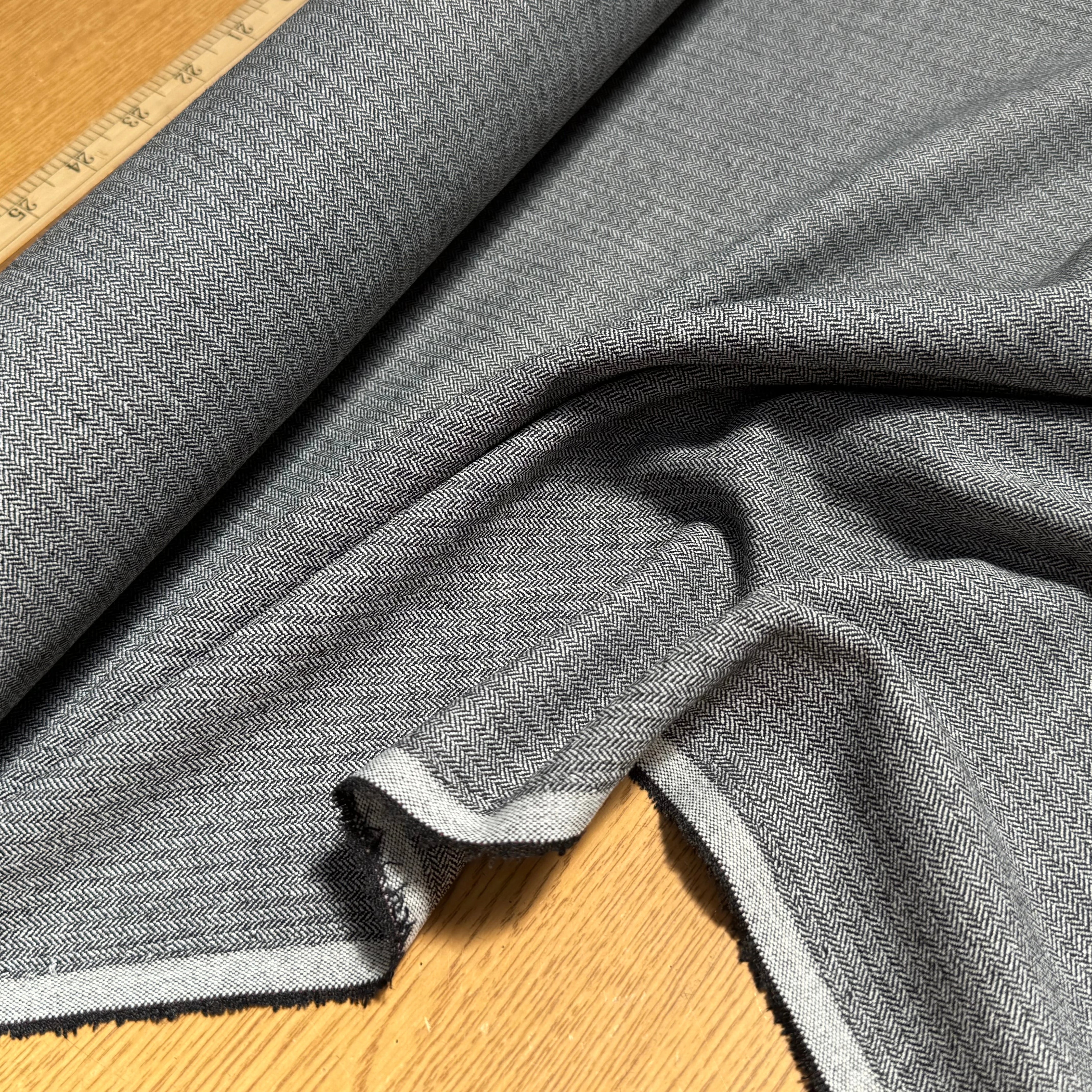DRAPERIE CHEVRON 26% VISCOSE GRIS - My Little Coupon