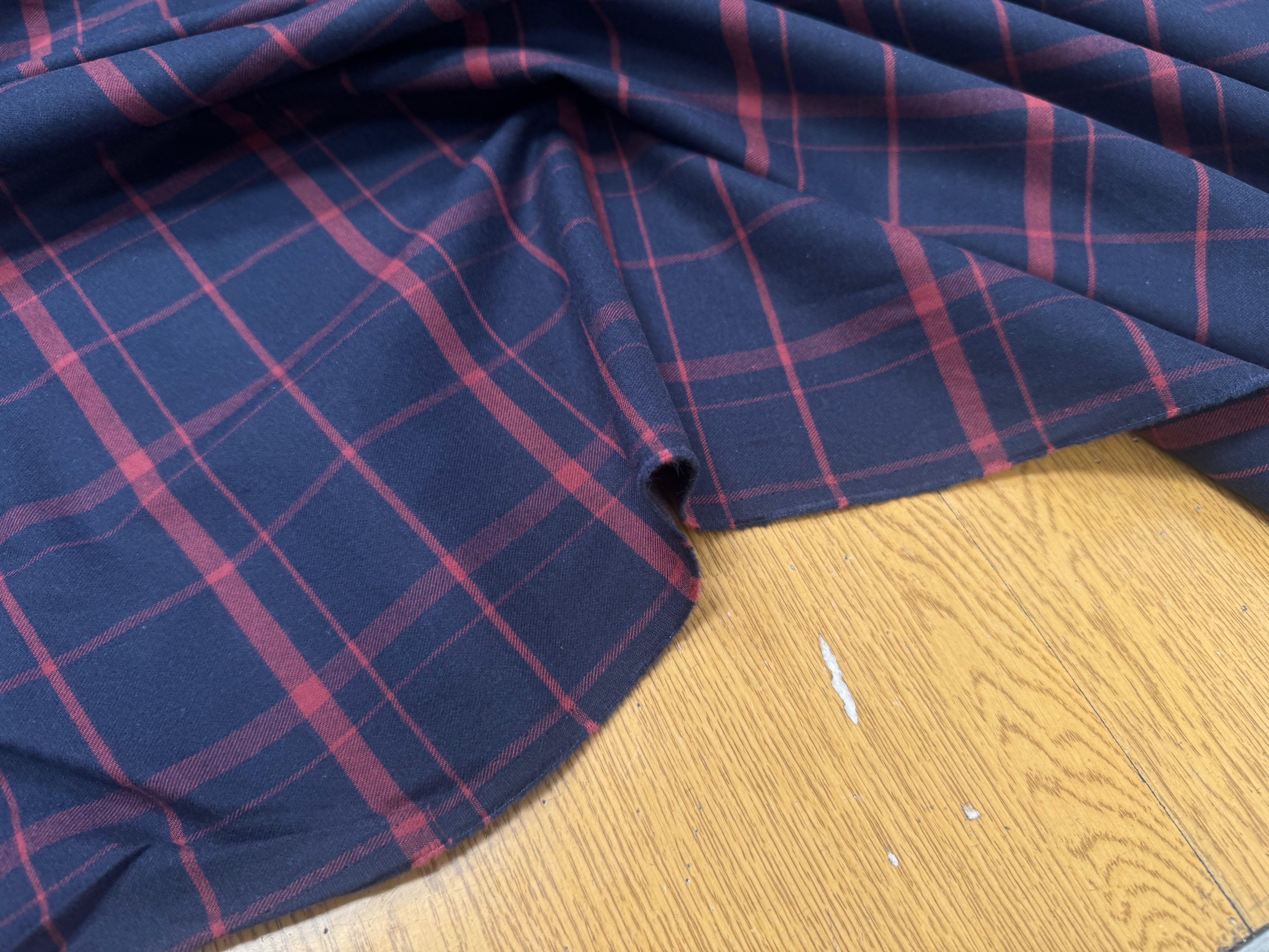 DRAPERIE COTON TRAPPEUR MARINE CARREAUX ROUGE - My Little Coupon