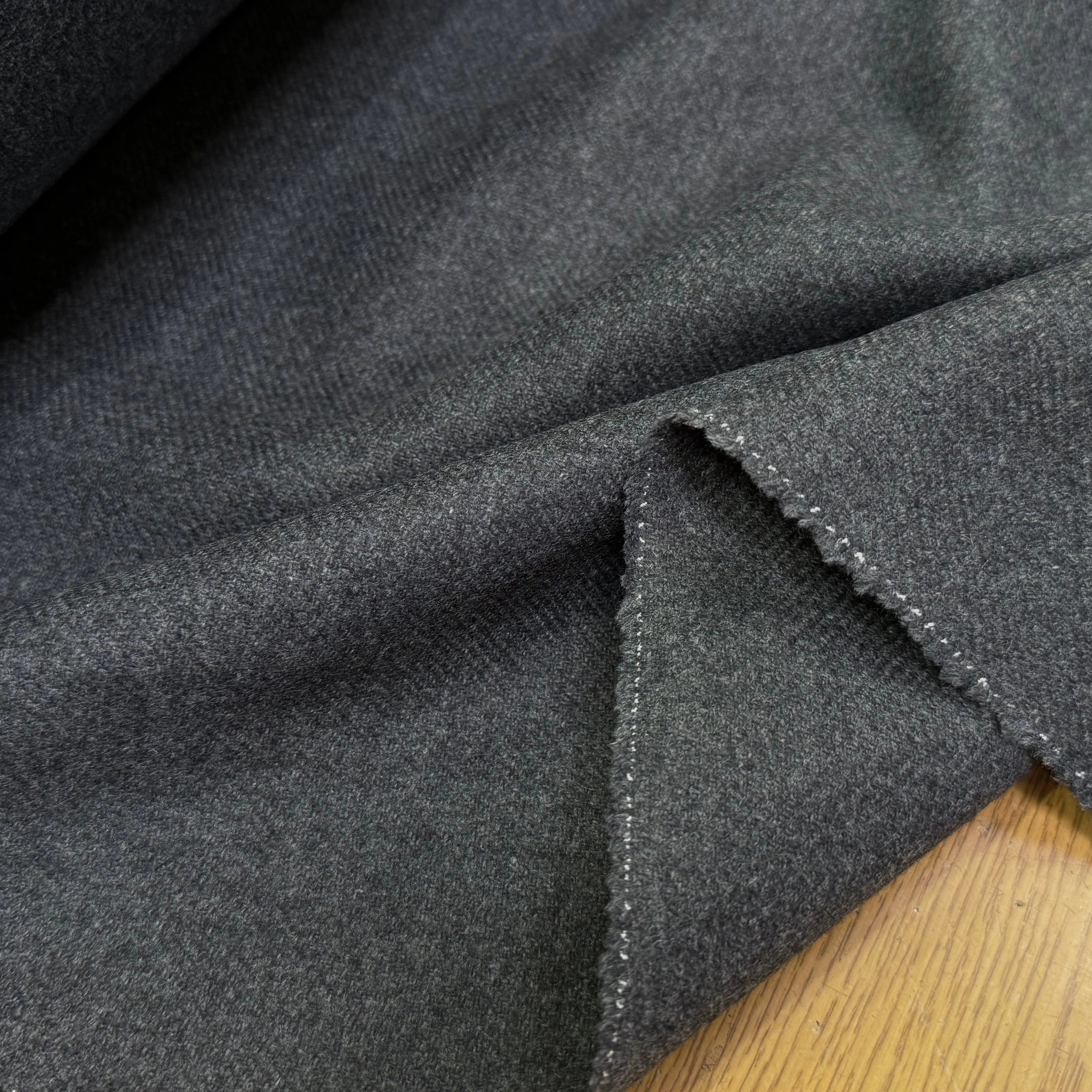 DRAPERIE DE LAINE BELLE TENUE GRIS CHINÉ FONCÉ - My Little Coupon