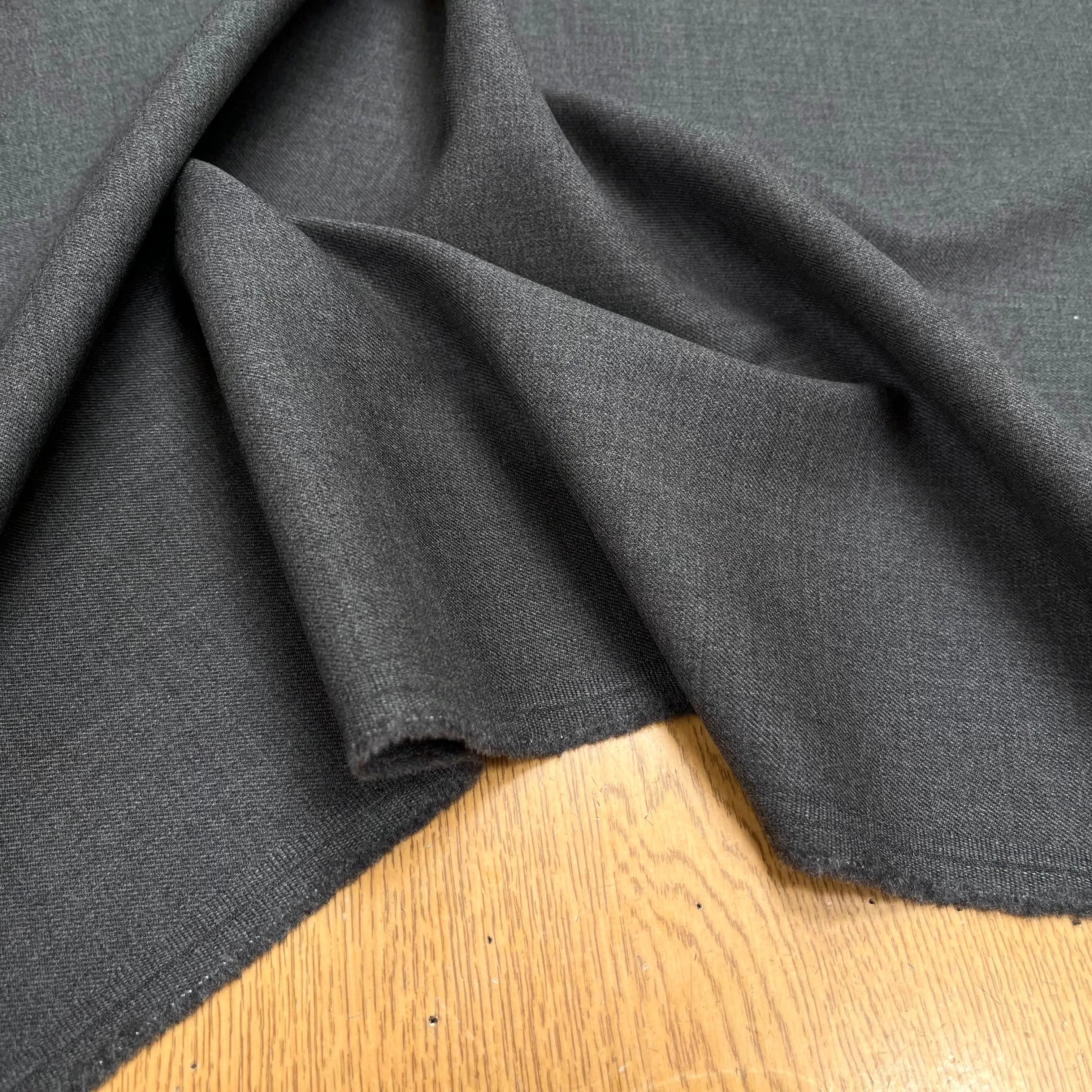 DRAPERIE DE LAINE BELLE TENUE - My Little Coupon