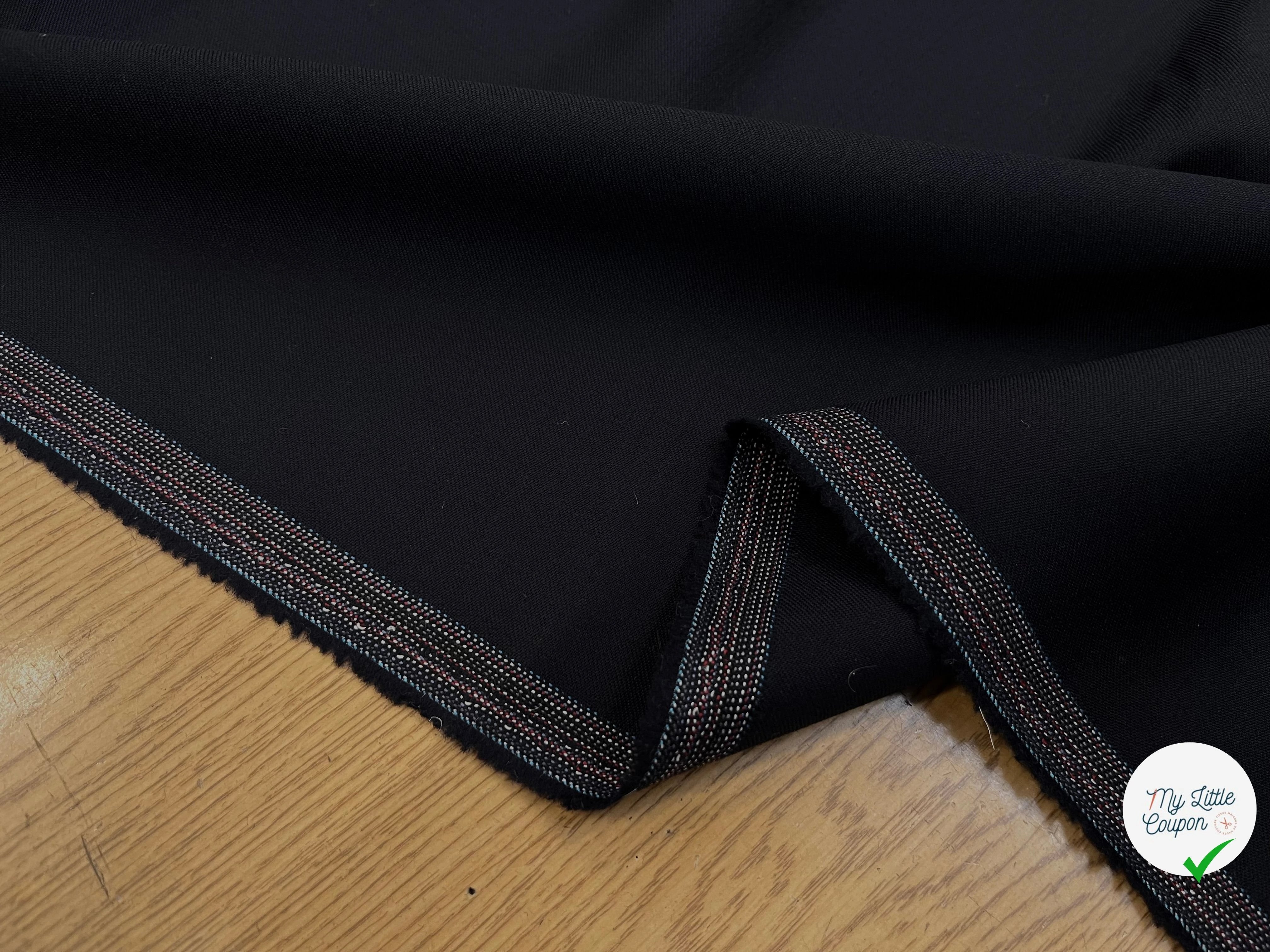 DRAPERIE DE LAINE BLEU MARINE DEPERLANTE FILS MULTICOLORES SUR LES LISIÈRES - My Little Coupon