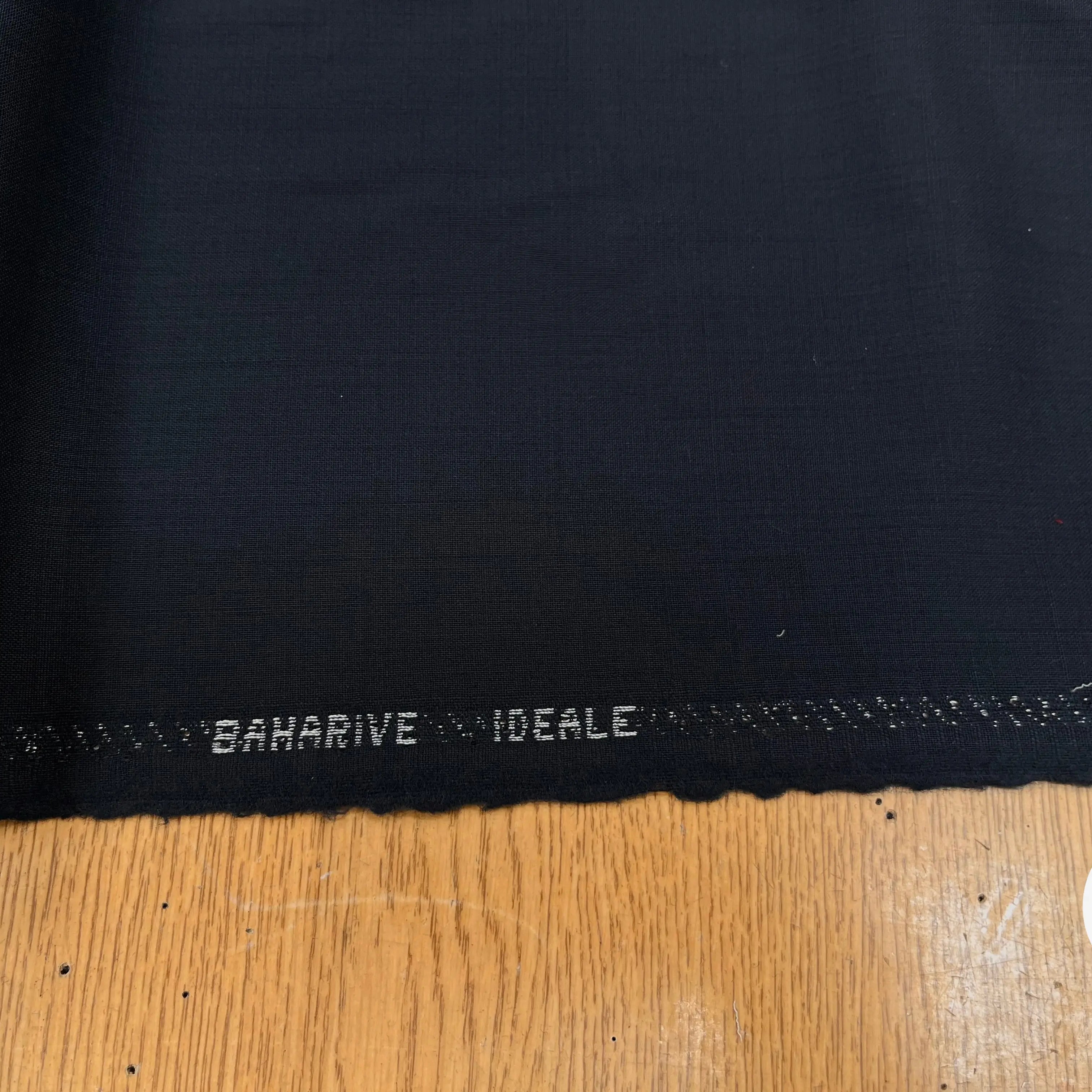 DRAPERIE DE LAINE BLEU MARINE DEPERLANTE - My Little Coupon