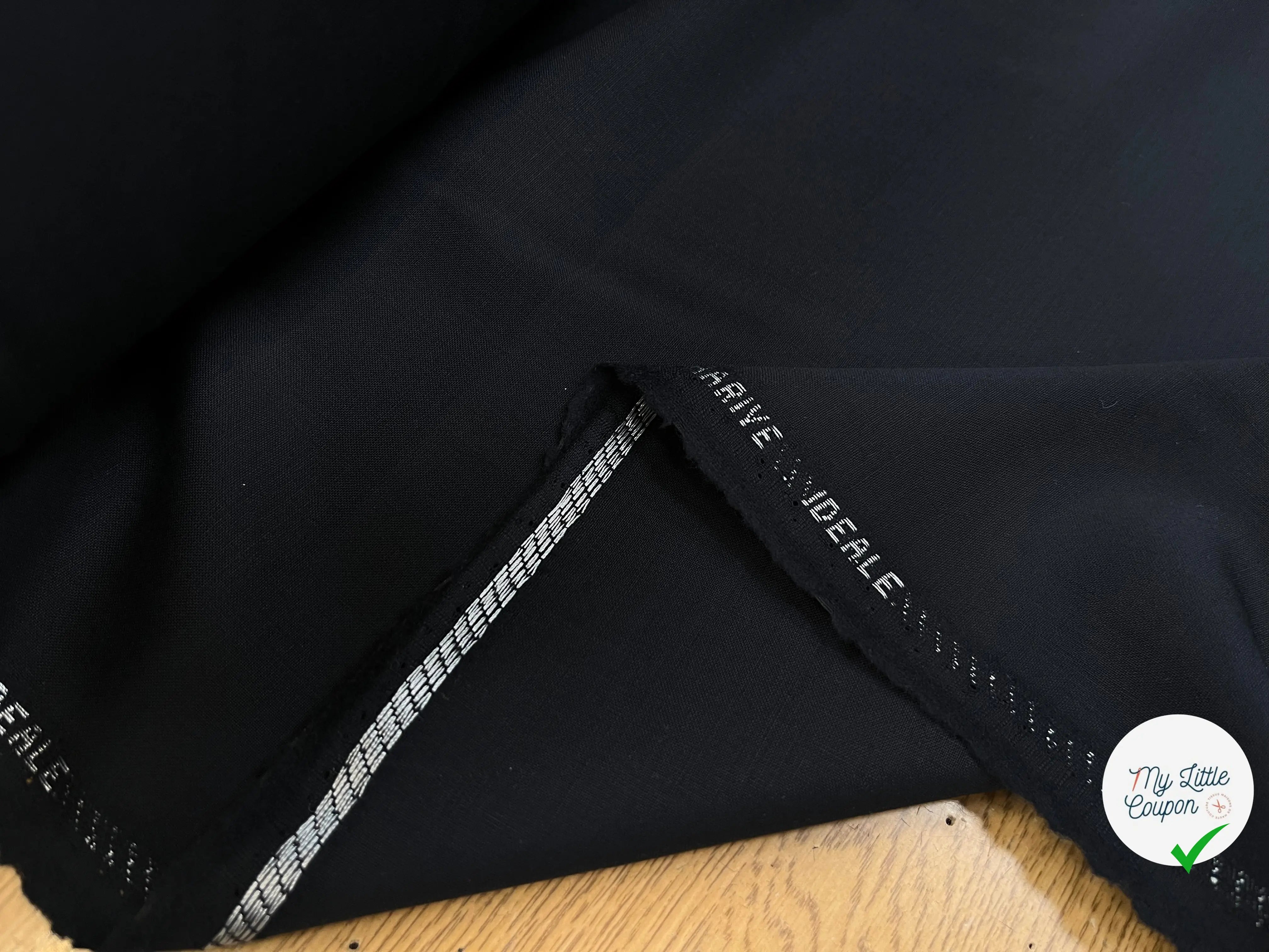 DRAPERIE DE LAINE BLEU NUIT DEPERLANTE - My Little Coupon