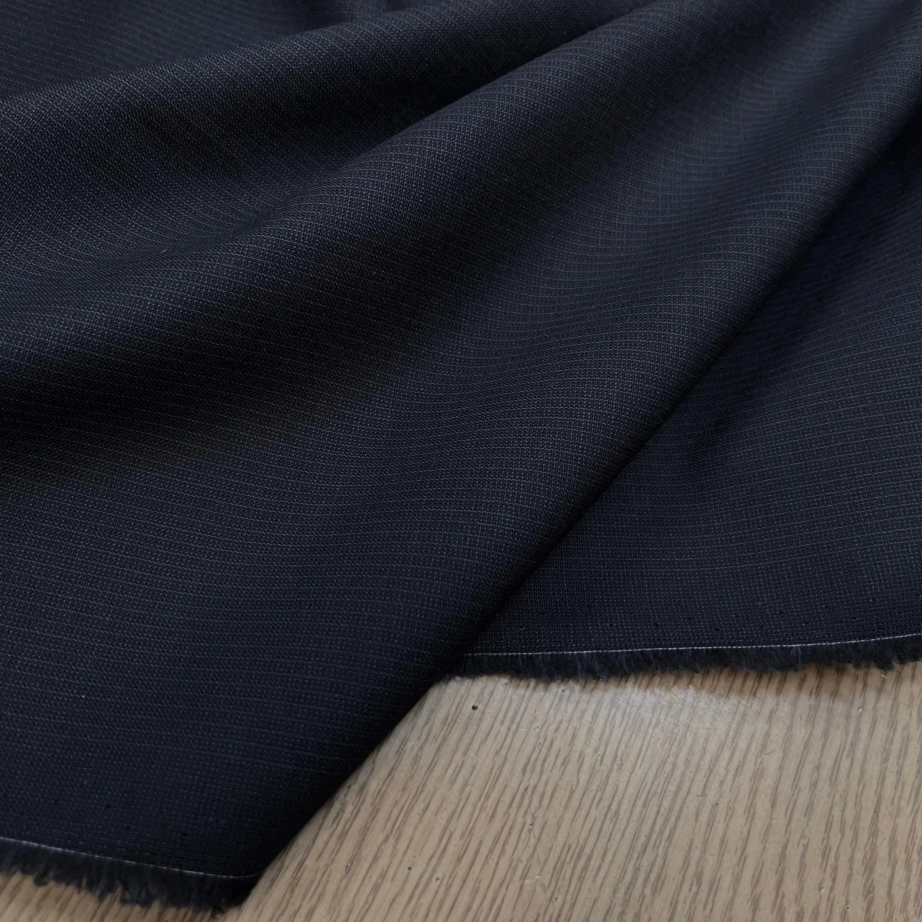 DRAPERIE DE LAINE BLEU NUIT D'ÉTE DEPERLANTE TRES CHIC - My Little Coupon