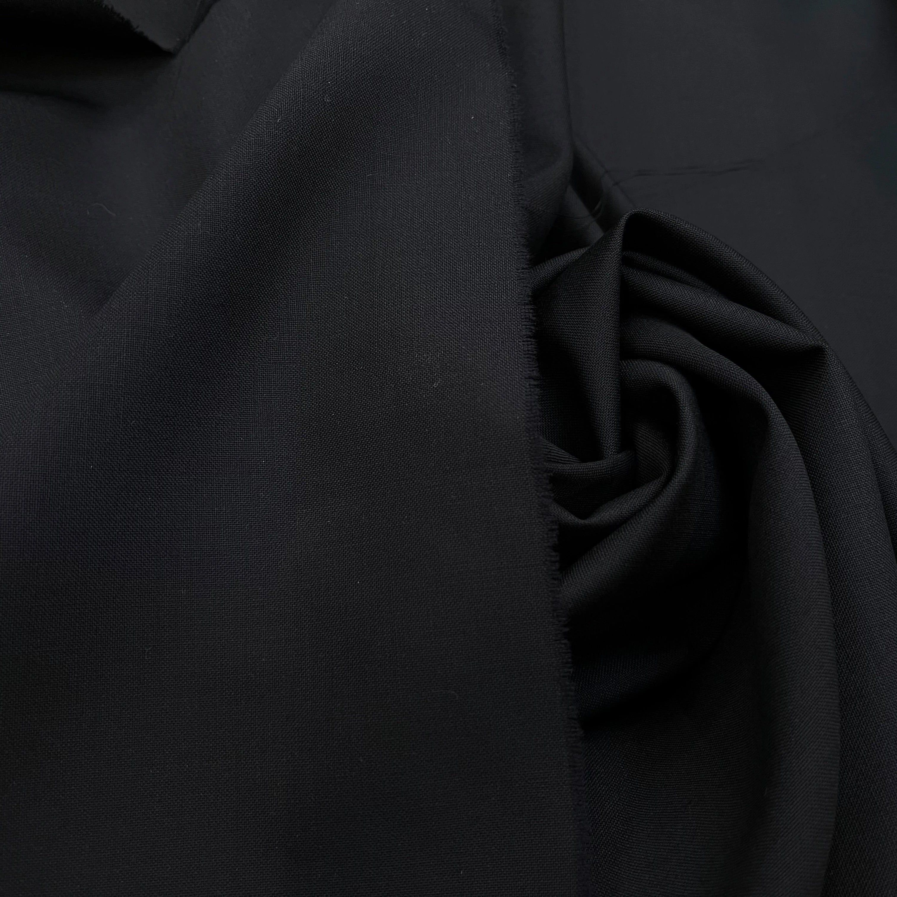 DRAPERIE DE LAINE BLEU NUIT FONCÉ DEPERLANTE FILS MULTICOLORES SUR LES LISIÈRES - My Little Coupon