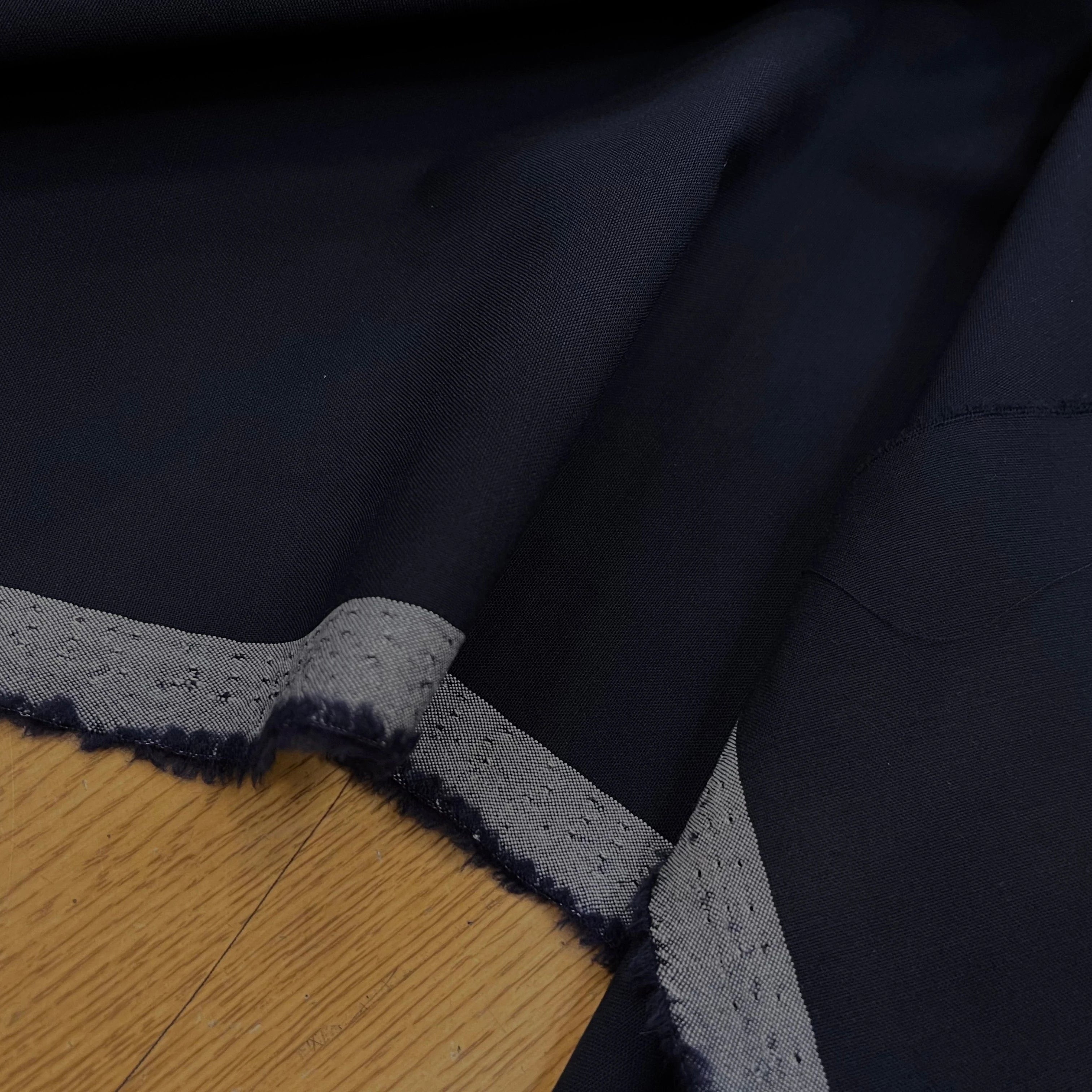 DRAPERIE DE LAINE BLEU&NUIT DEPERLANTE TRES CHIC - My Little Coupon