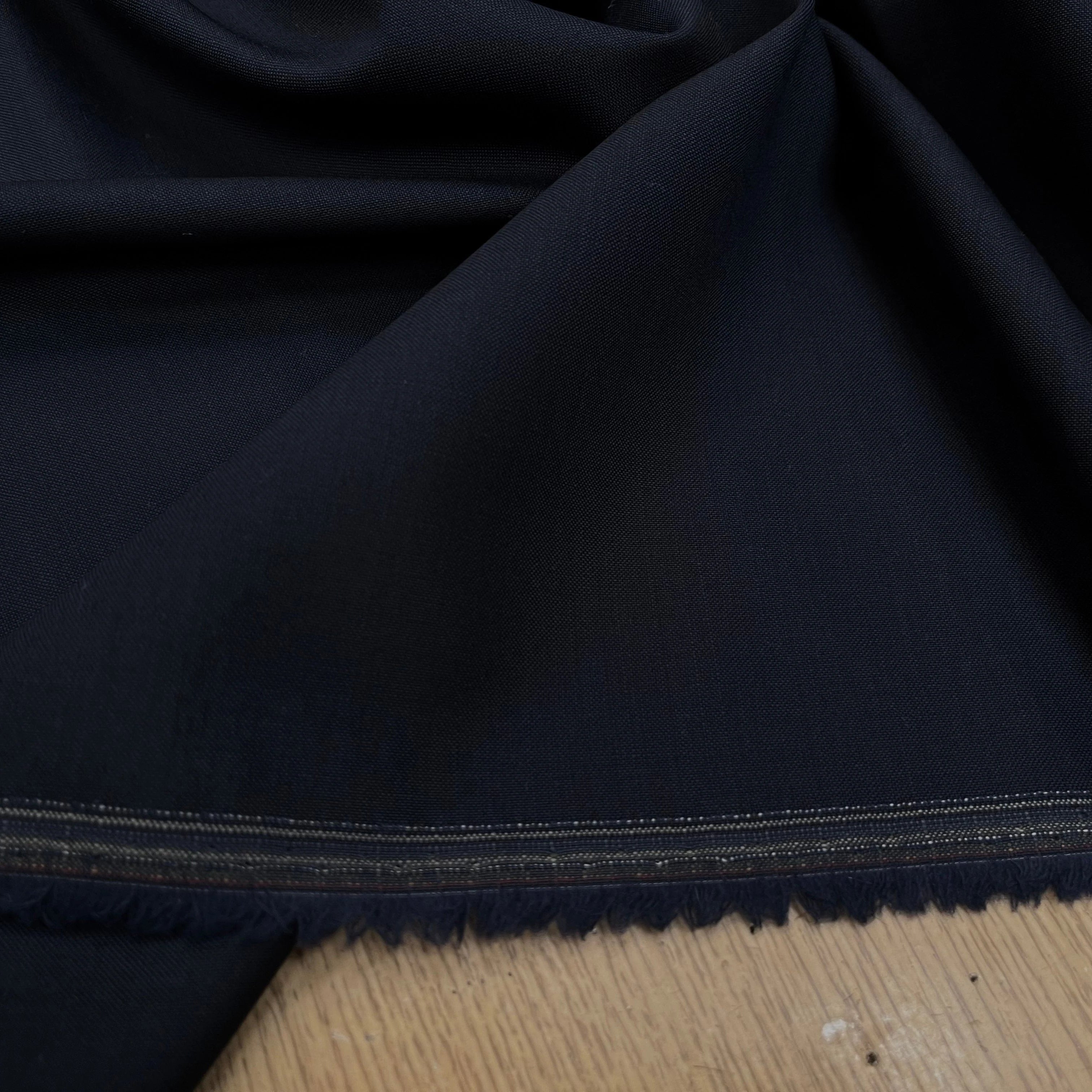 DRAPERIE DE LAINE EFFET PIQUÉE DEPERLANTE BLEU MARINE FONCÉ - My Little Coupon