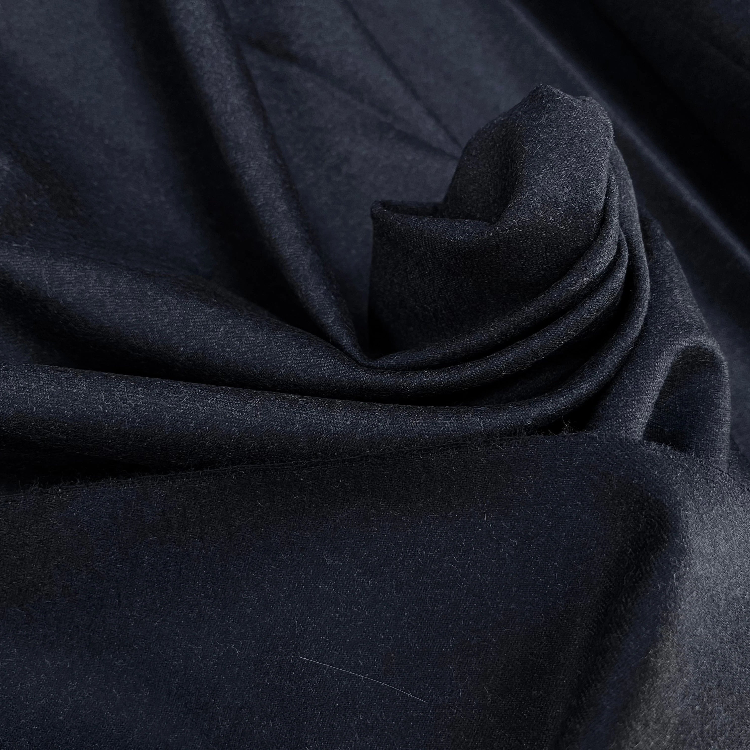 DRAPERIE DE LAINE FLANELLE BLEU NUIT FONCÉ CHINÉ DEPERLANTE - My Little Coupon