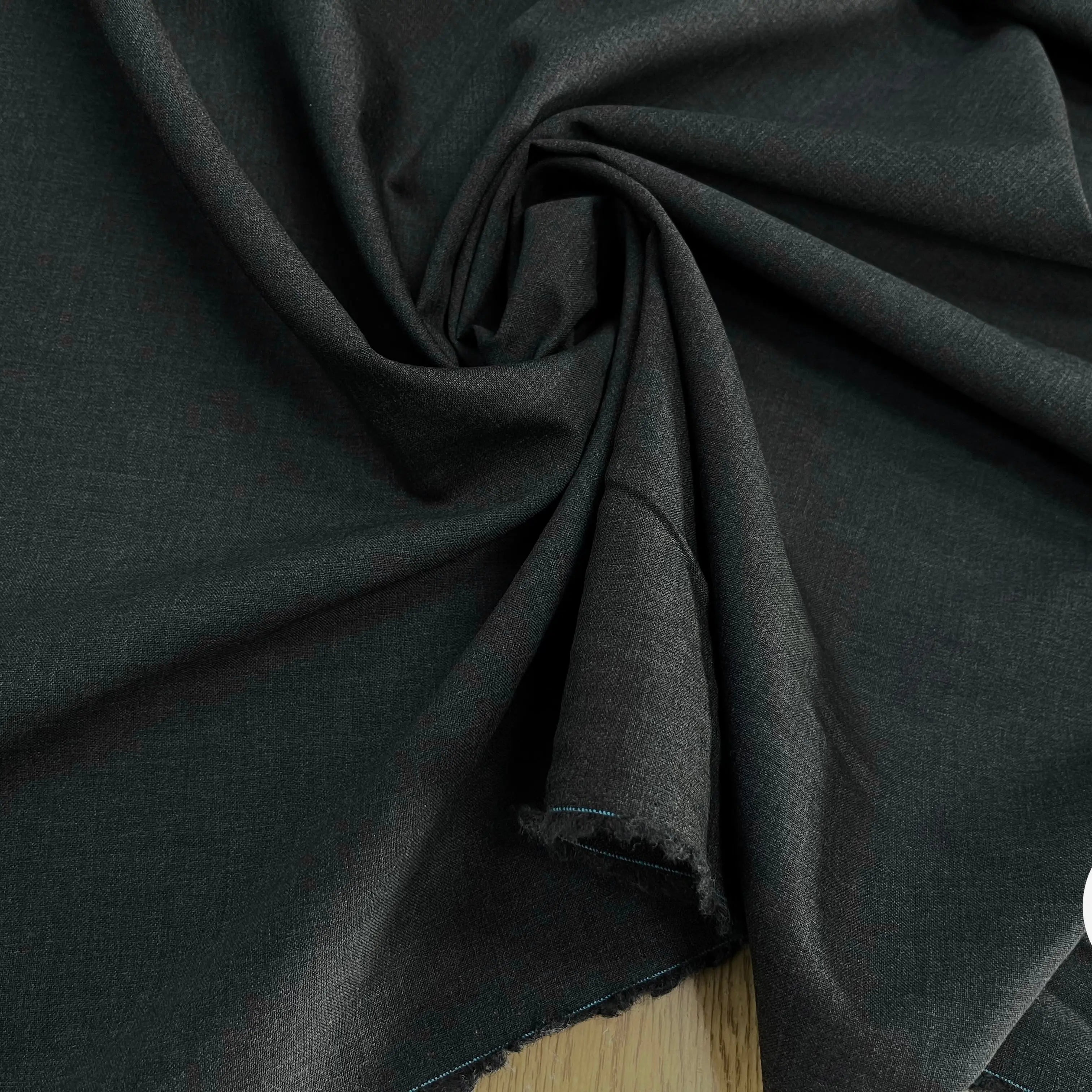 DRAPERIE DE LAINE GRIS FONCÉ FIL BLEU SUR UNE LISIÈRE & DEPERLANTE - My Little Coupon