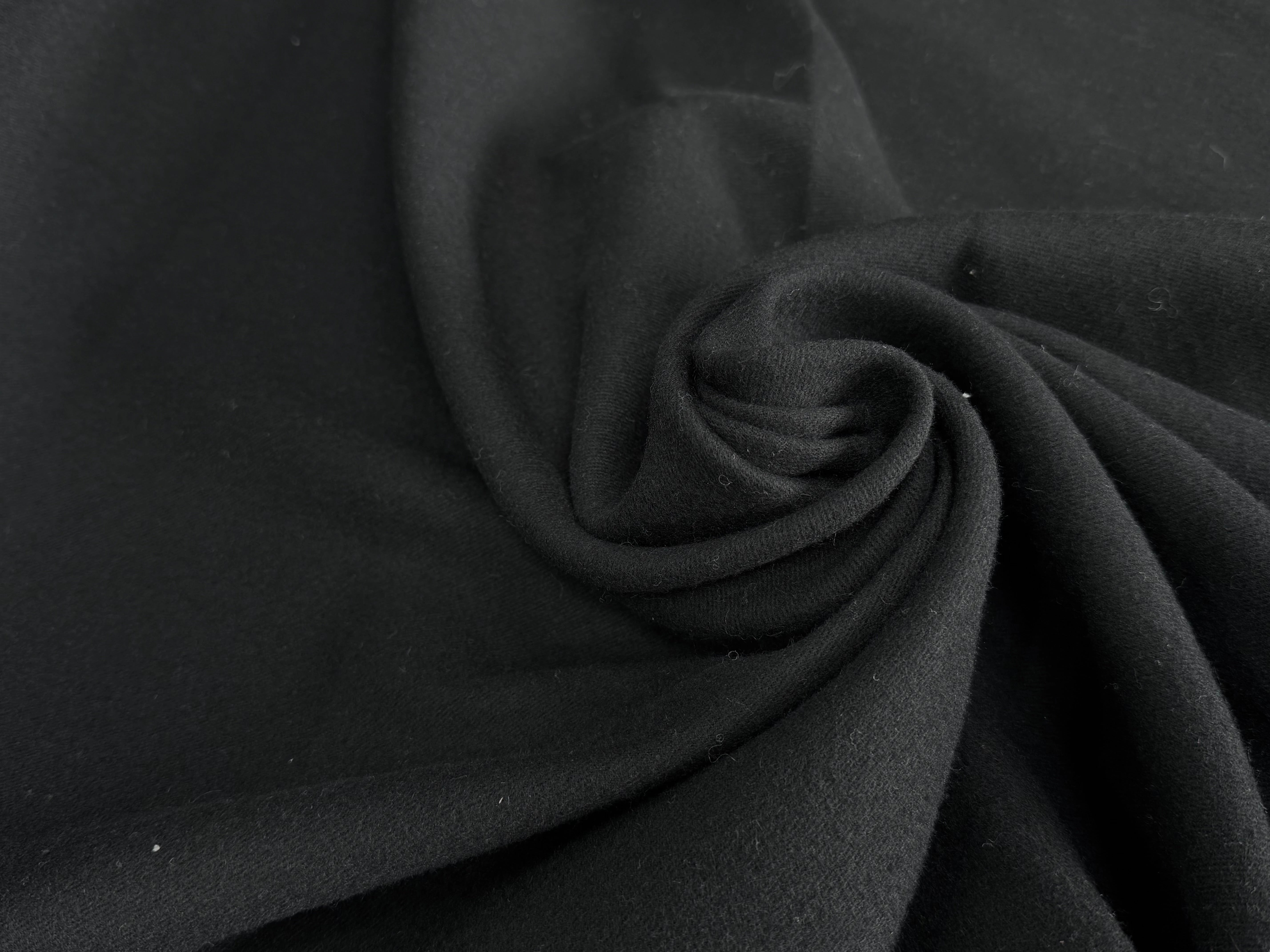 DRAPERIE DE LAINE LOURDE SERGÉE ENDROIT GRATTÉ NOIR SUBLIMISSIME - My Little Coupon