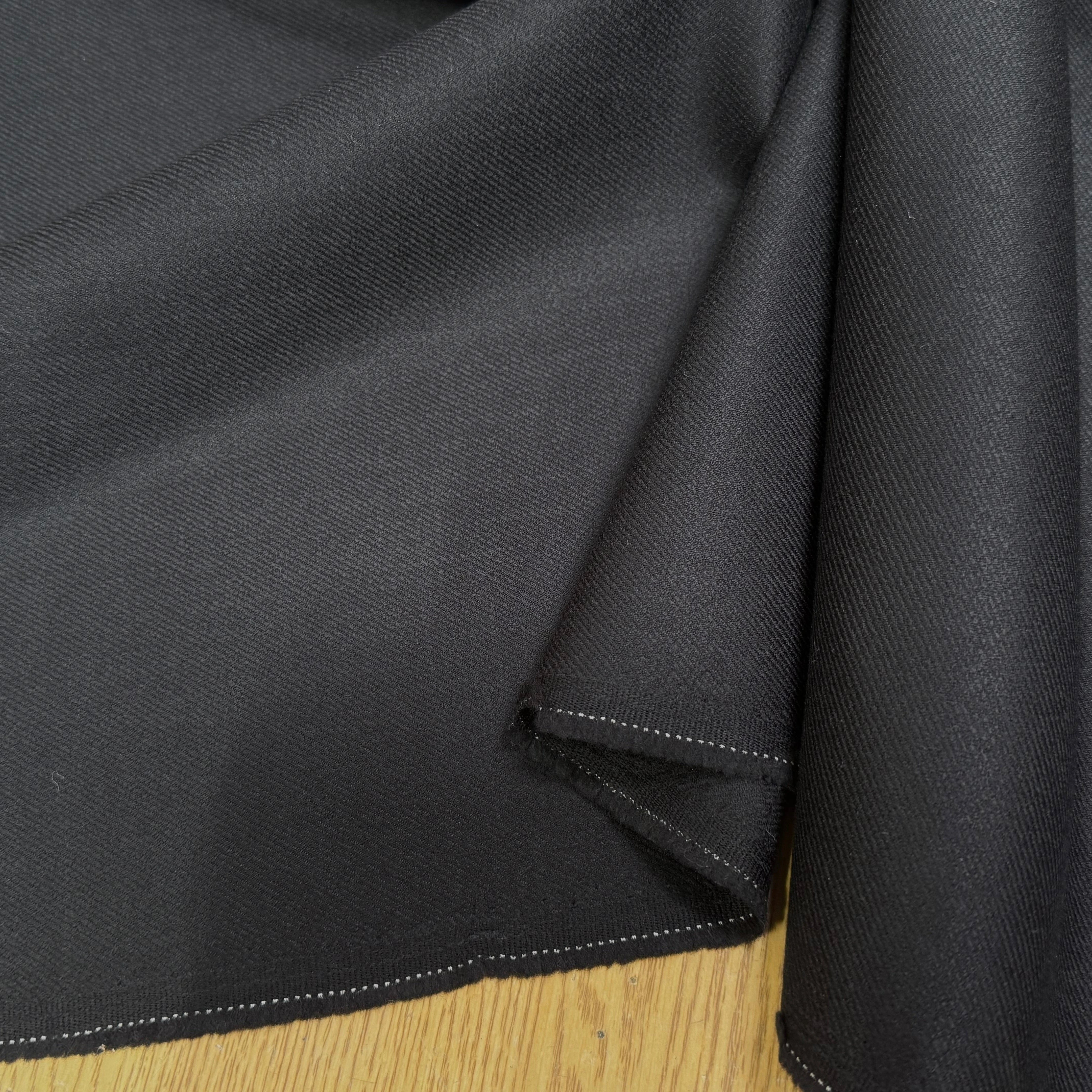 DRAPERIE DE LAINE NOBLE SATINÉE NOIR STRETCH - My Little Coupon