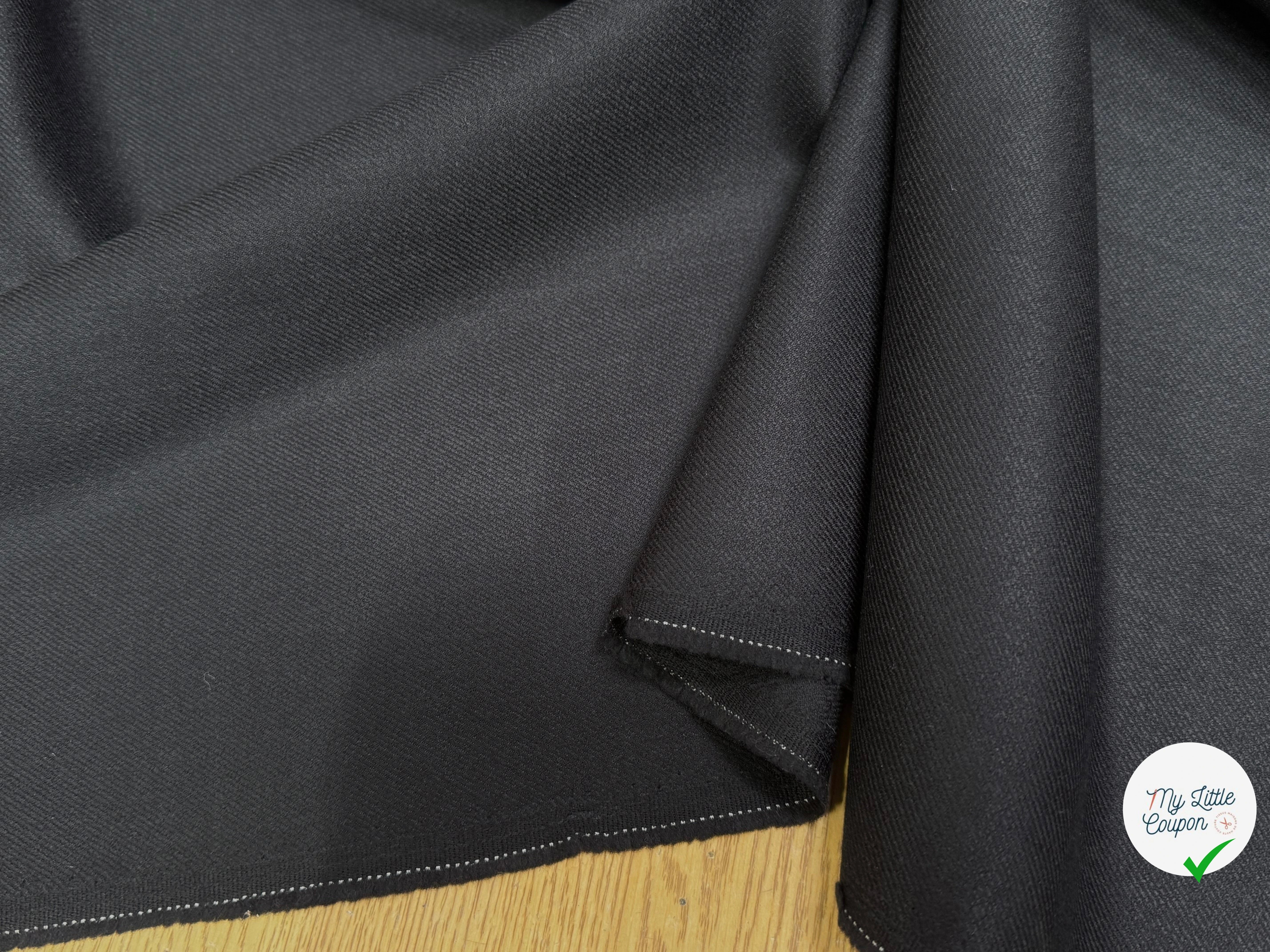 DRAPERIE DE LAINE NOBLE SATINÉE NOIR STRETCH - My Little Coupon