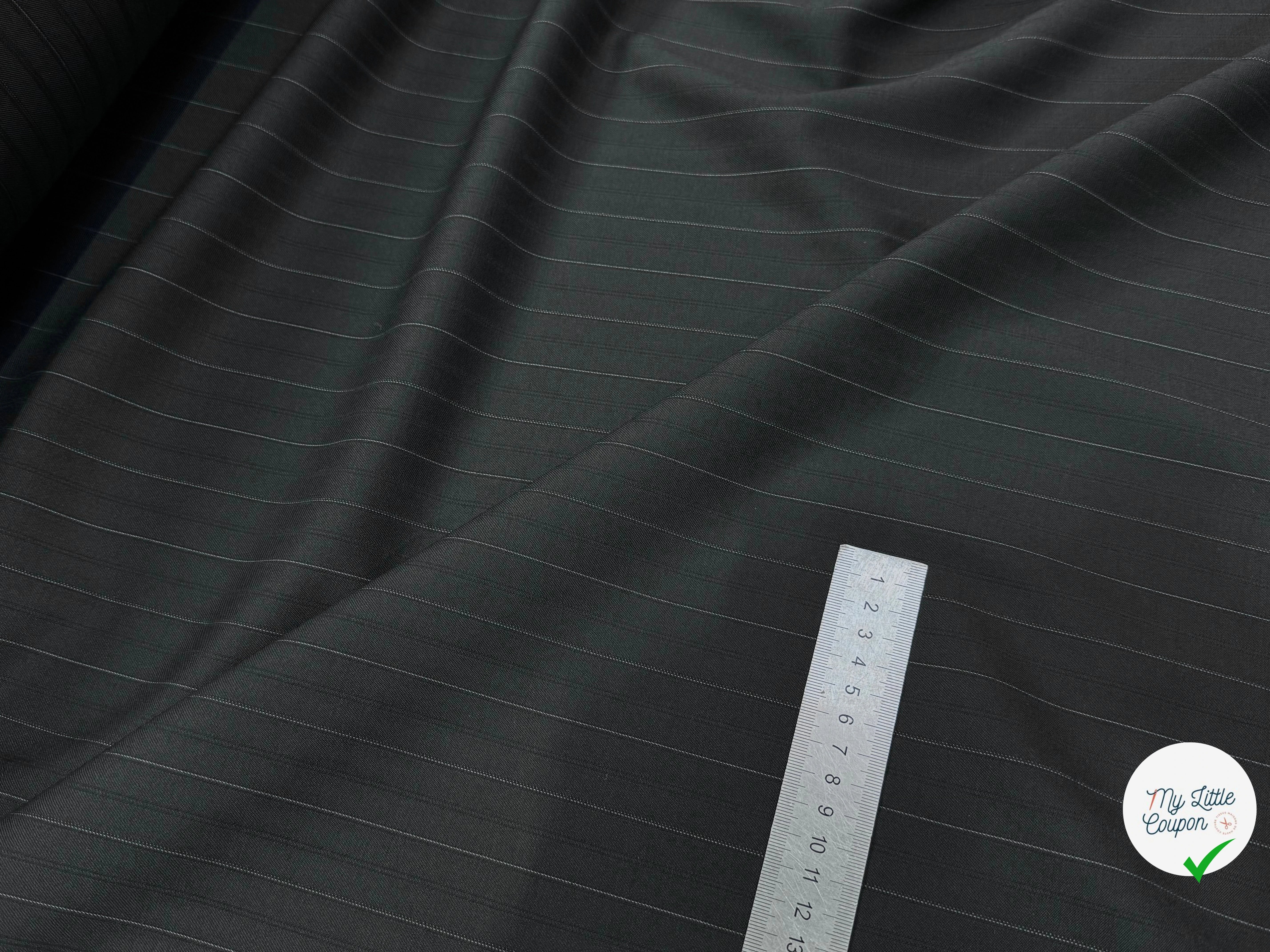 DRAPERIE DE LAINE NOIR SUPERBE RAYURES HORIZONTALES - My Little Coupon