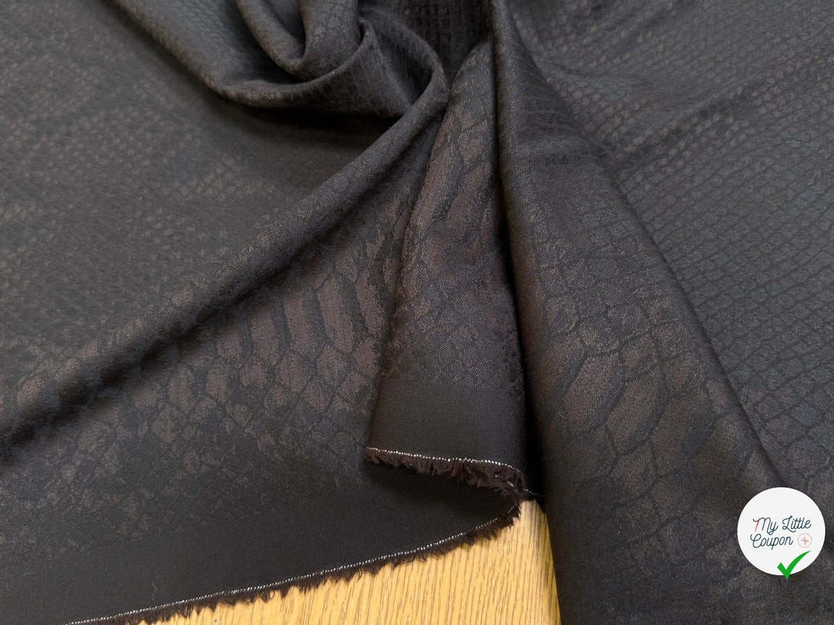 DRAPERIE DE LAINE PYTHON MARRON NOIR LÉGÈREMENT SATINÉE TRÈS CHIC - My Little Coupon