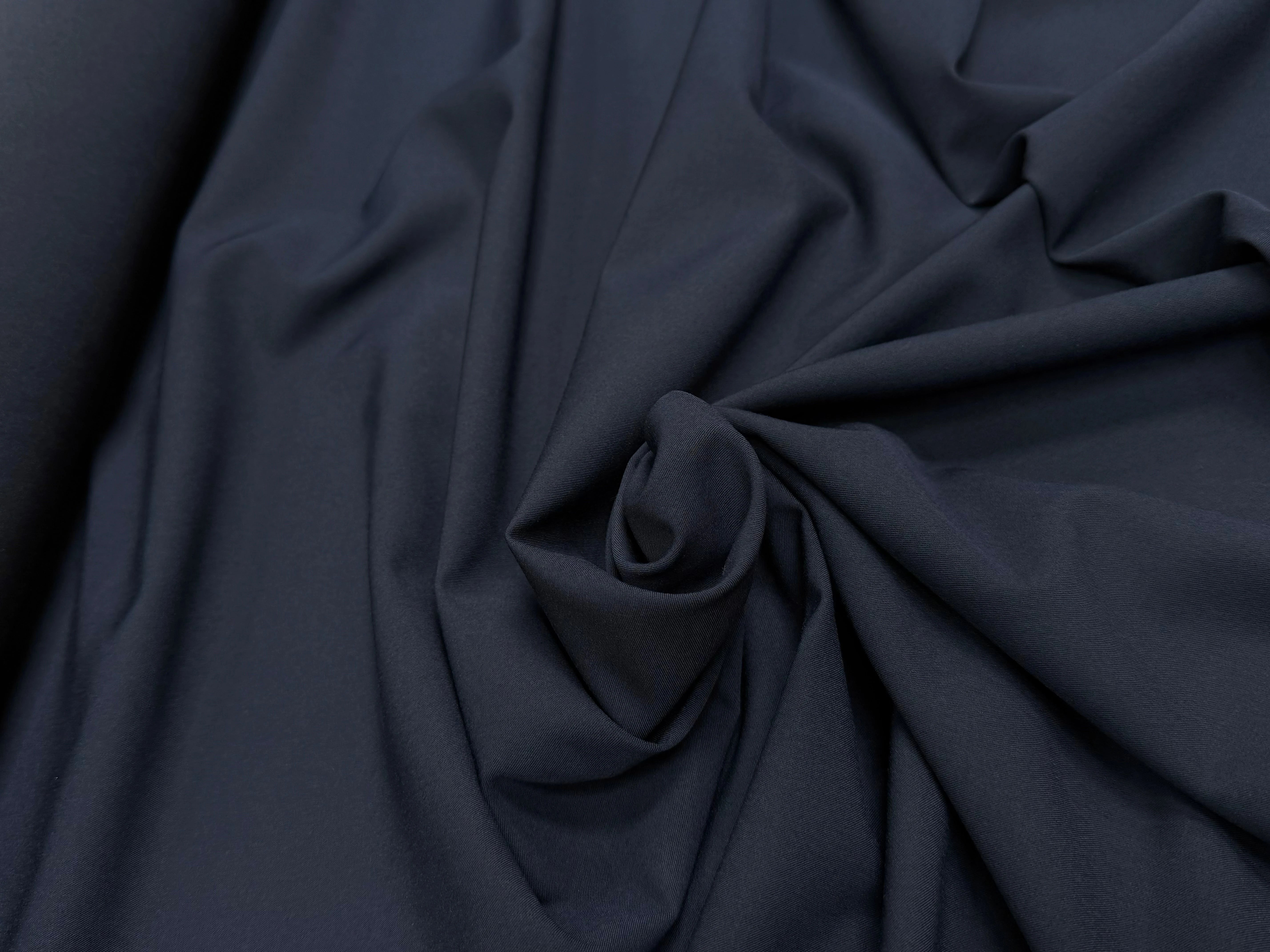 DRAPERIE FINEMENT SERGÉE BLEU MARINE - My Little Coupon