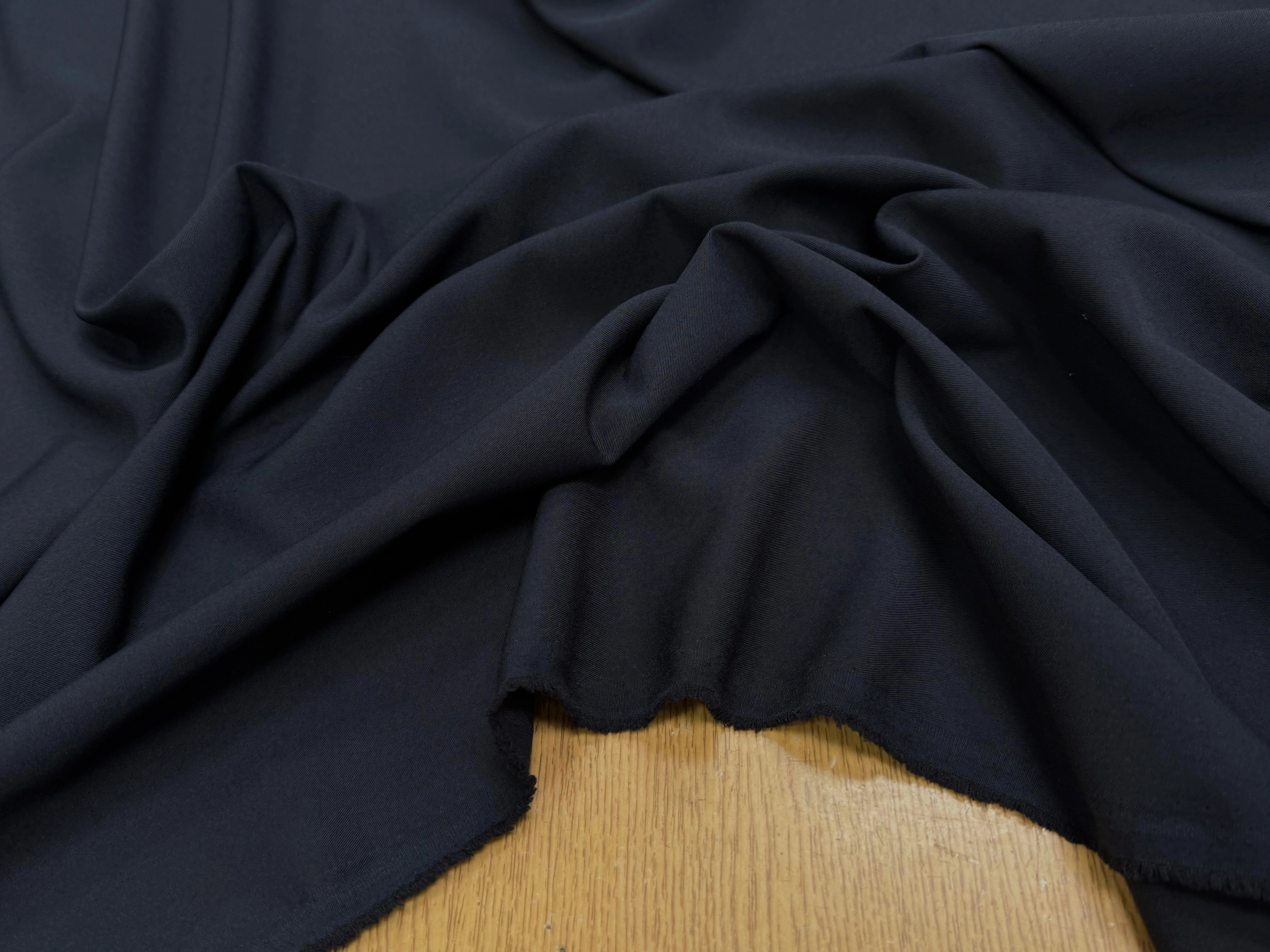 DRAPERIE FINEMENT SERGÉE BLEU MARINE - My Little Coupon
