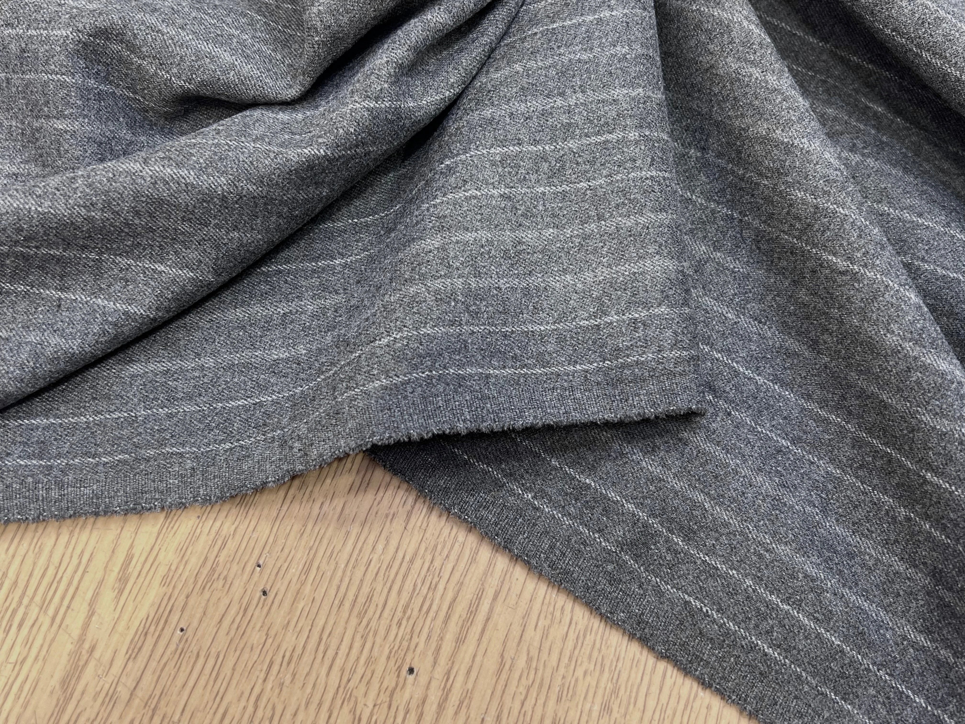 DRAPERIE LOURDE POLYVISCOSE RAYURES BLANCHES EFFET DUVTEUX - My Little Coupon