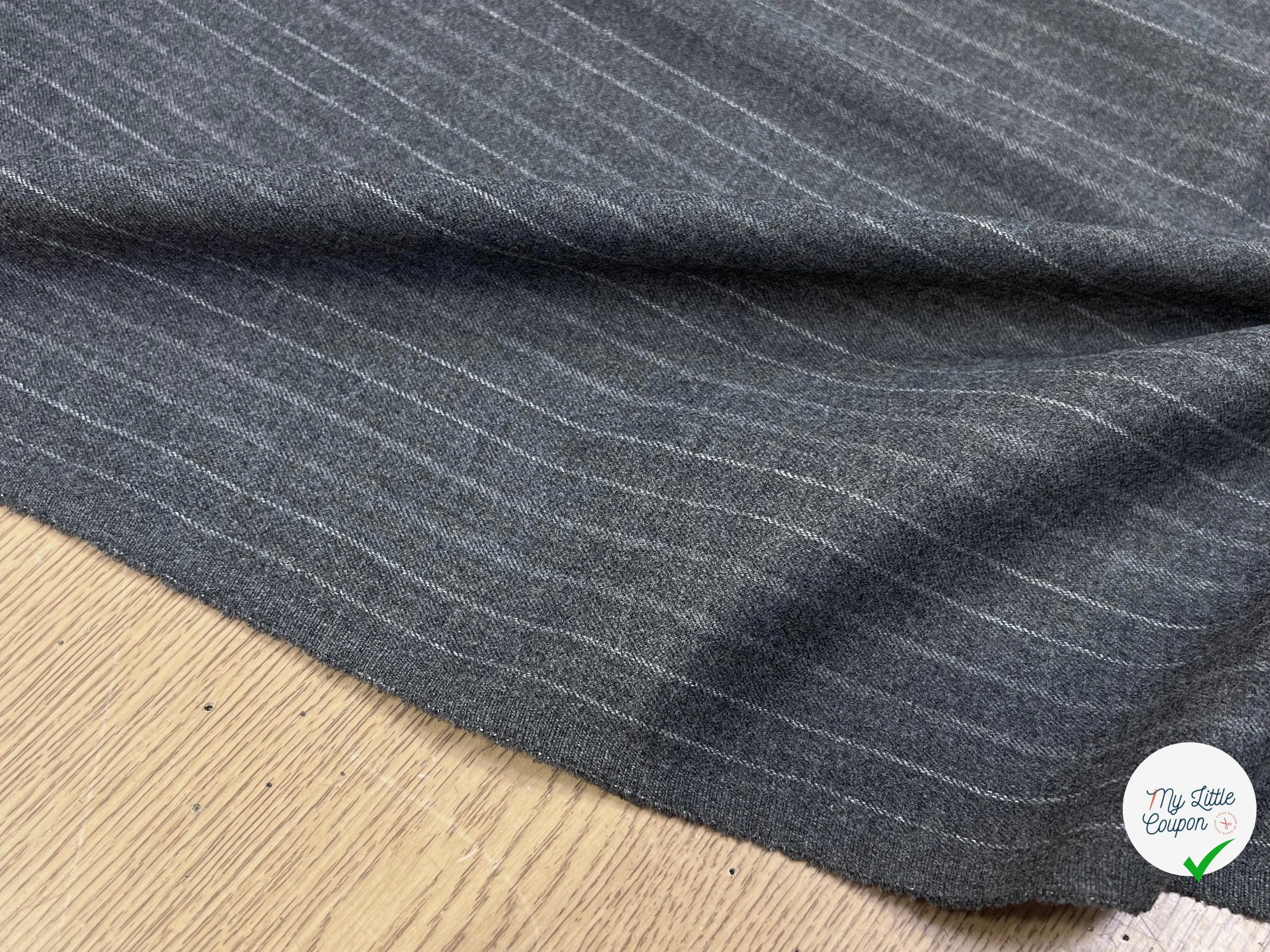 DRAPERIE LOURDE POLYVISCOSE RAYURES BLANCHES EFFET DUVTEUX - My Little Coupon