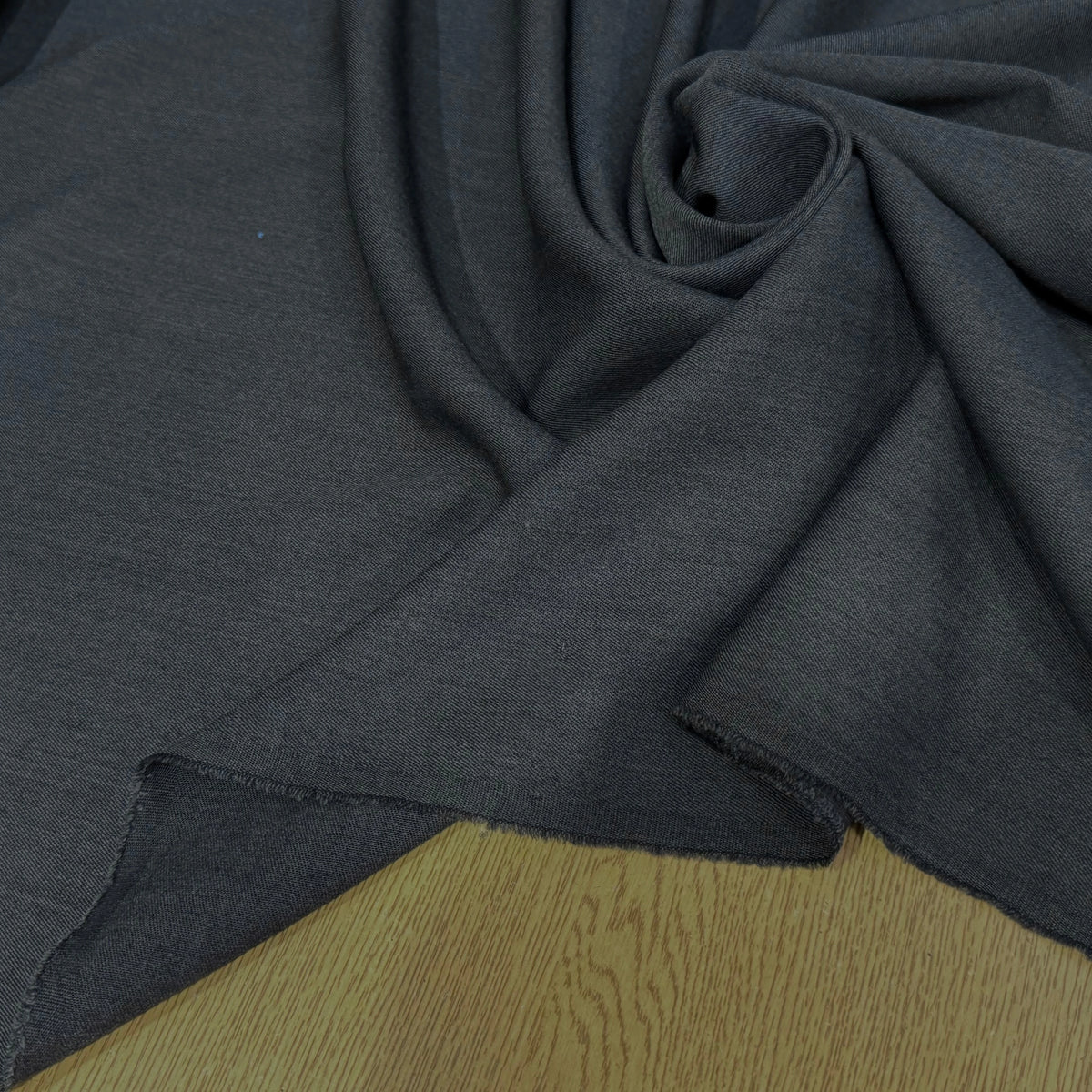 DRAPERIE SERGÉE POLYLAINE ÉLÉGANTE GRIS FON - My Little Coupon