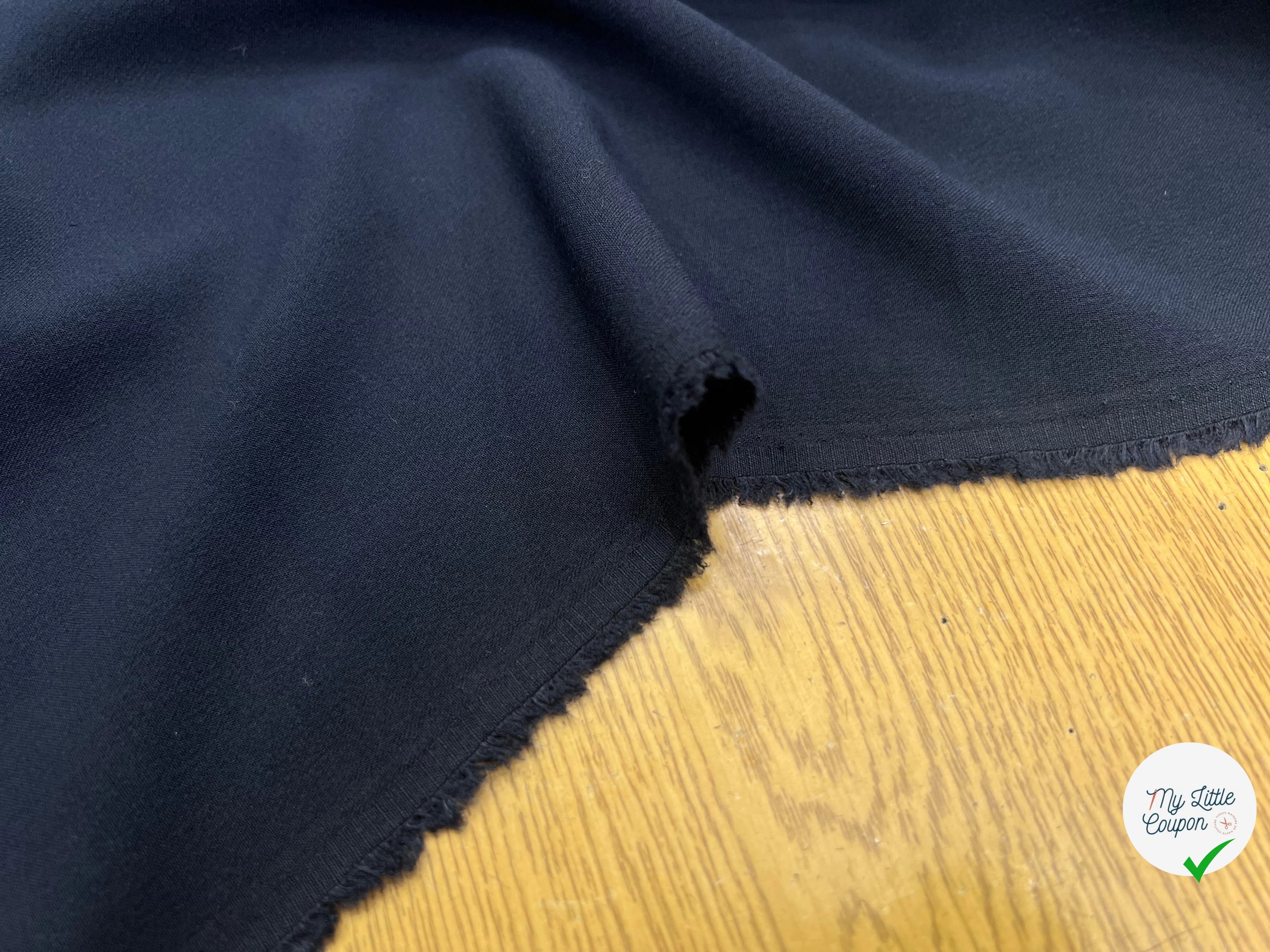 DRAPERIE SERGÉE UNIFORME POLYCOTON BLEU MARINE - My Little Coupon