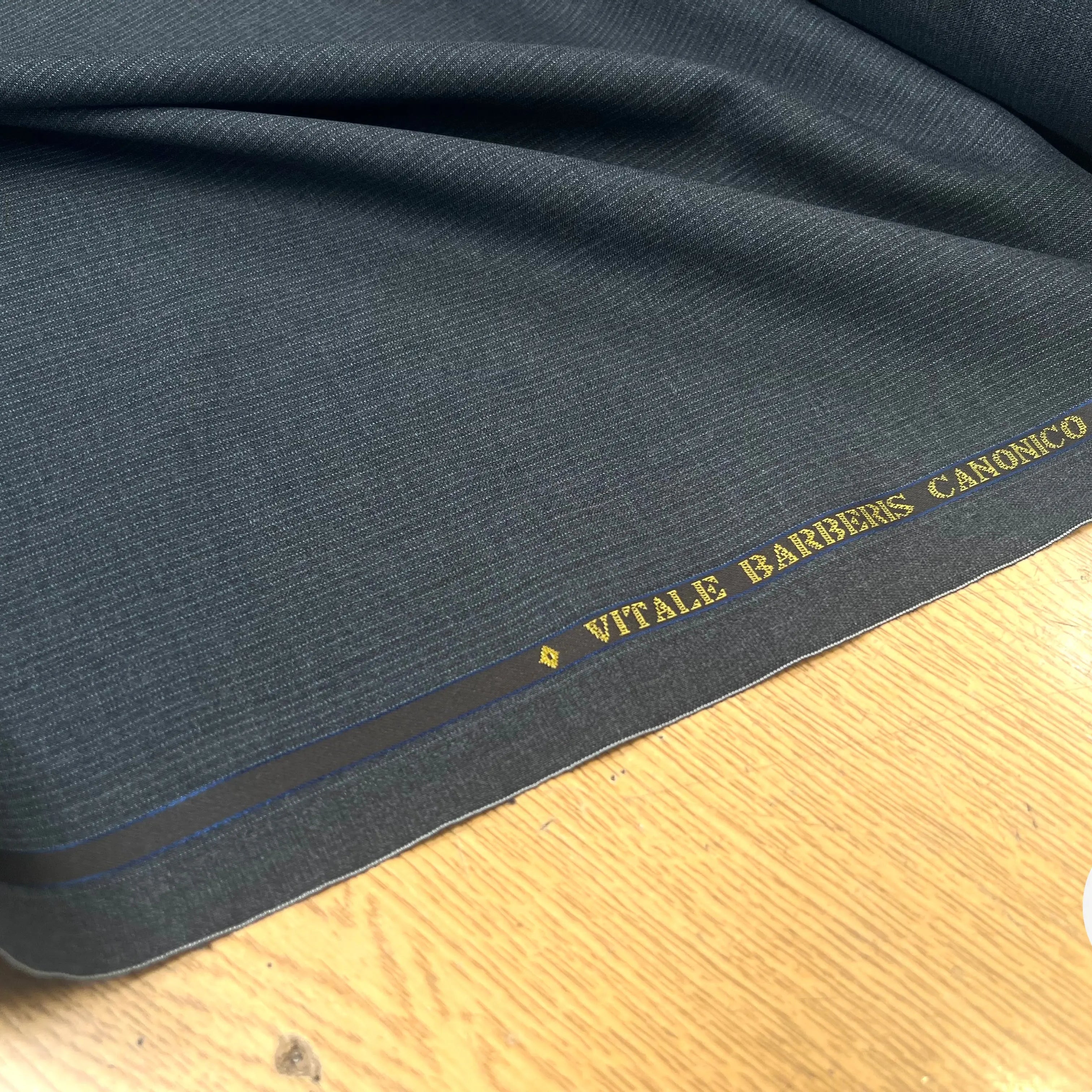 DRAPERIE SUPER 120 VITALE BARBERIS GRISE RAYURES LISIÈRE PARLANTE - My Little Coupon