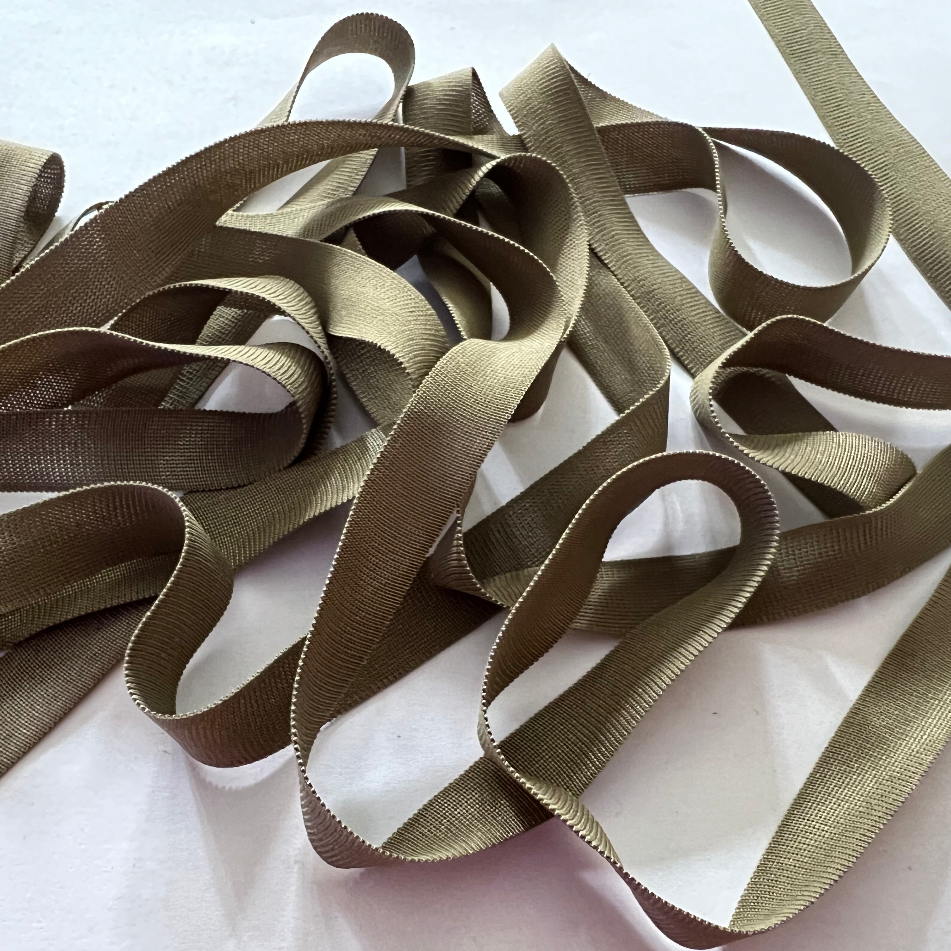 ÉLASTIQUE PLAT LINGERIE KAKI MOYEN 12mm - My Little Coupon