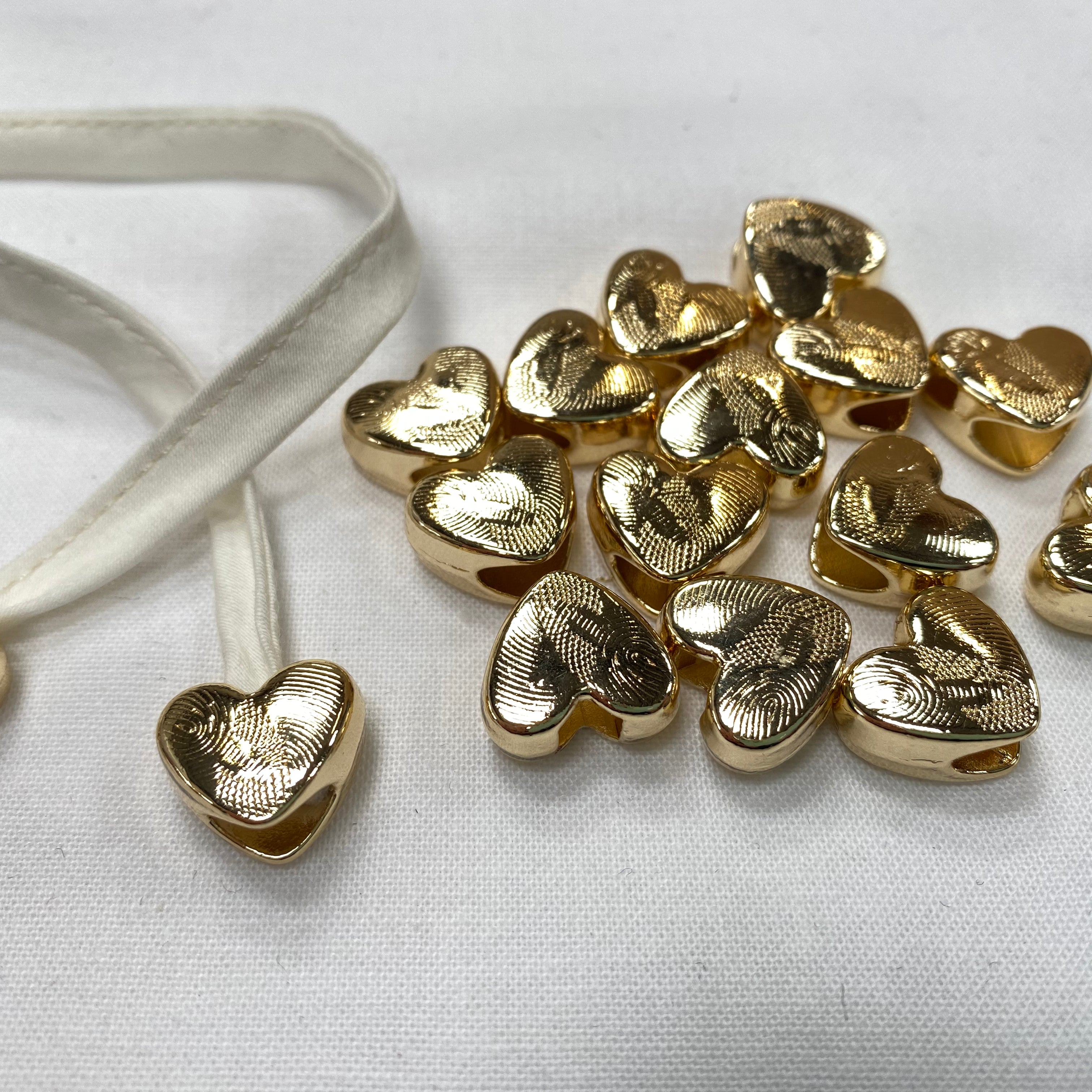 Embout de cordon coeur doré (lot de 2) - My Little Coupon