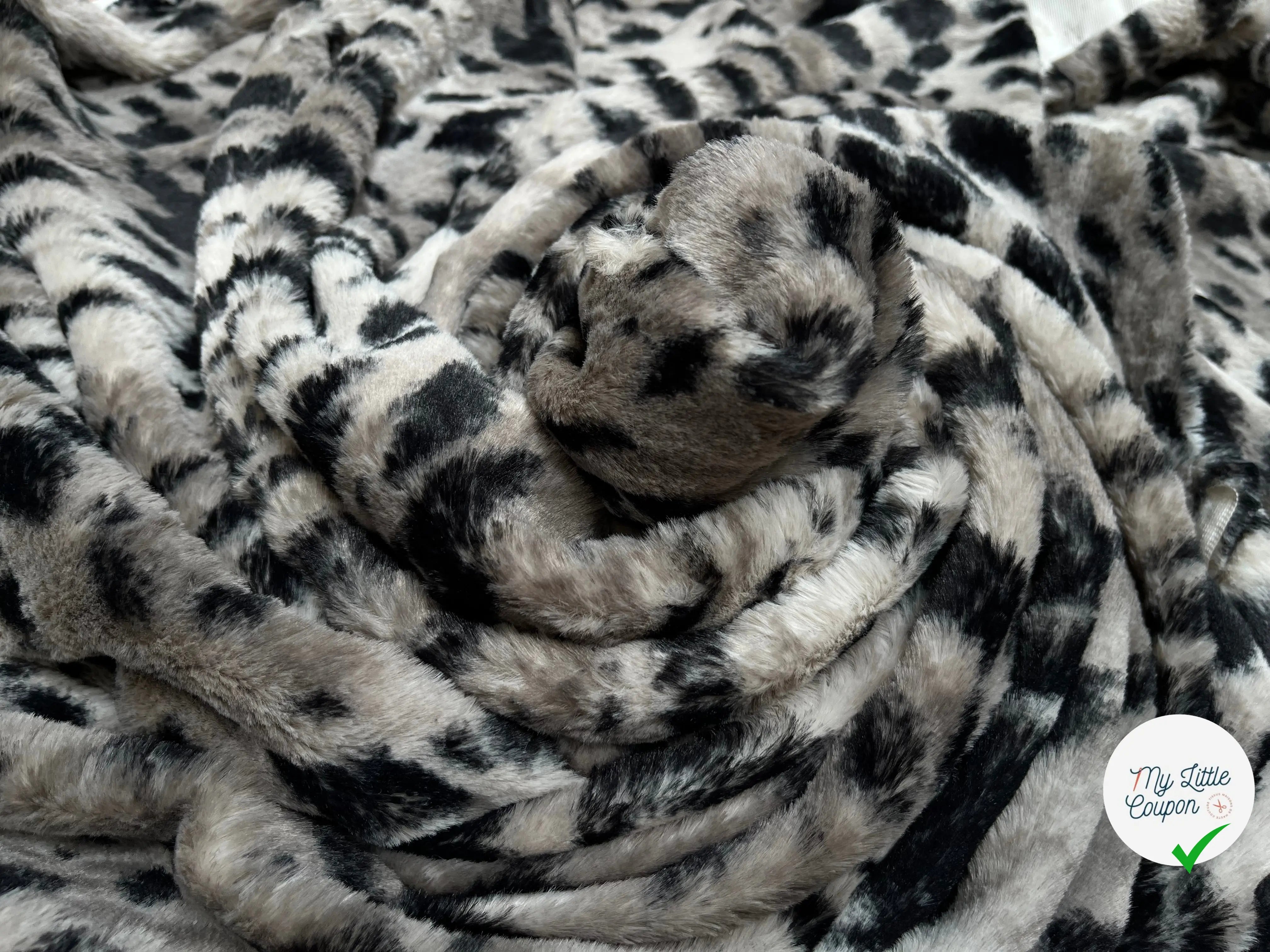 FAUSSE FOURRUE MOTIF FAUVE - My Little Coupon