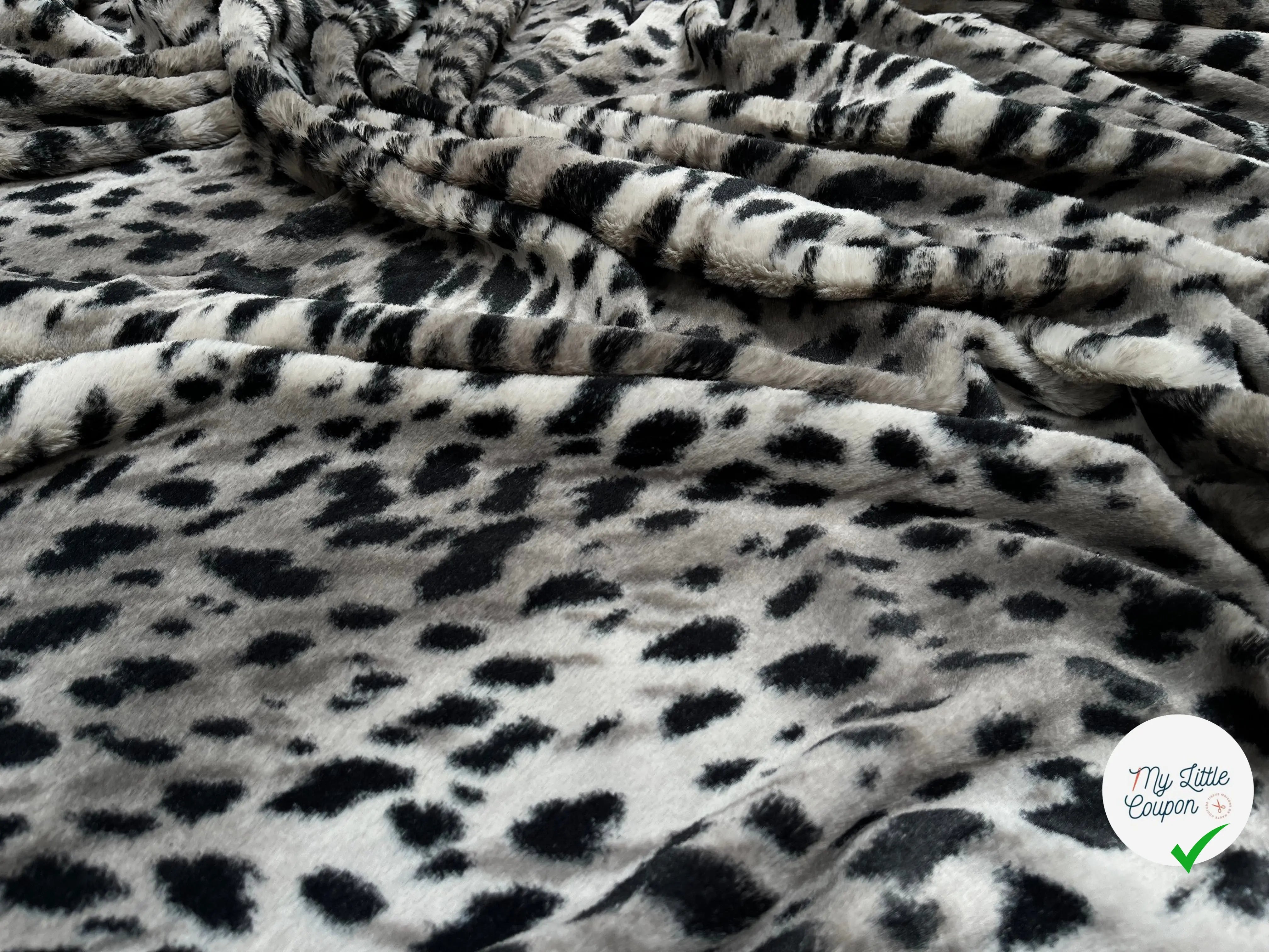 FAUSSE FOURRUE MOTIF FAUVE - My Little Coupon