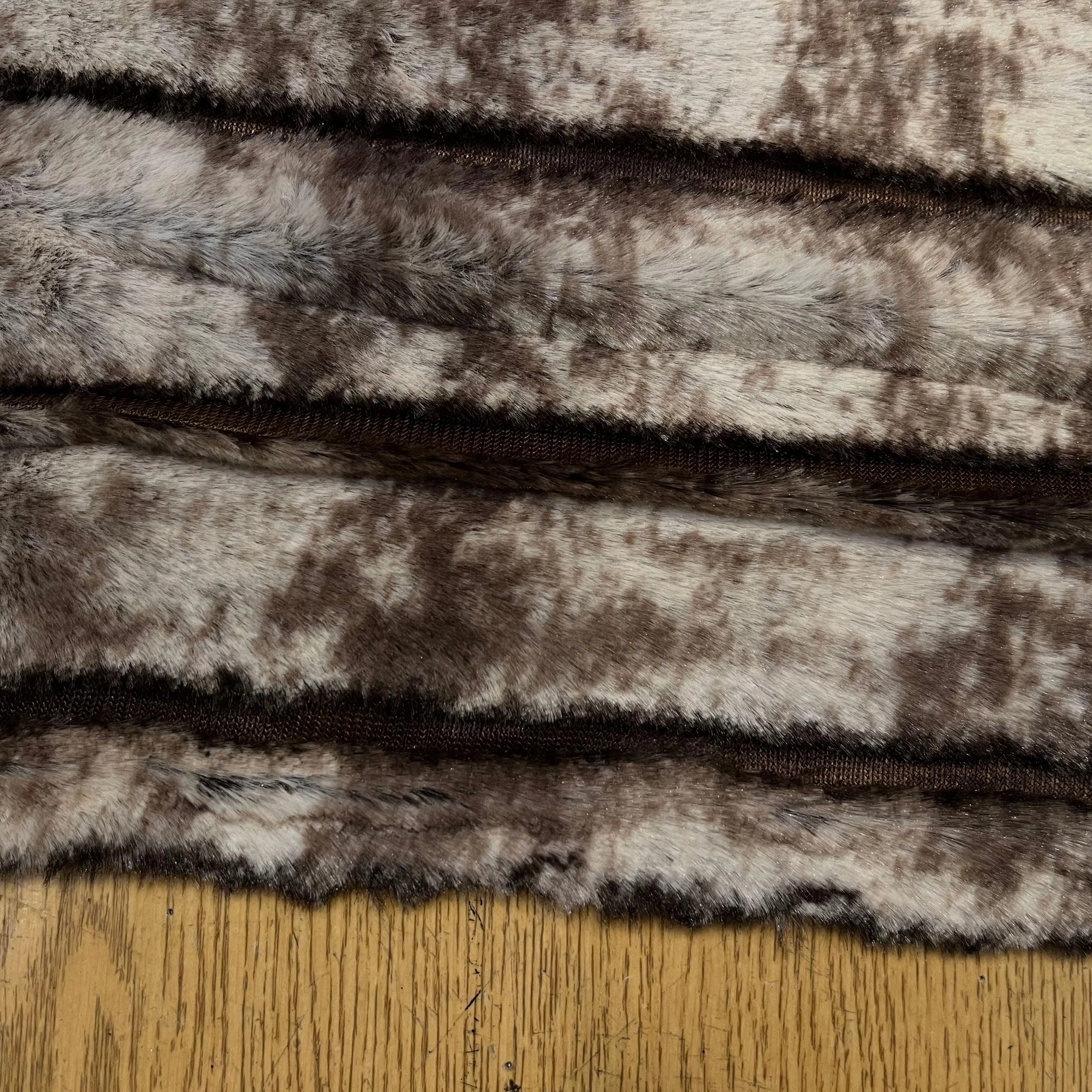 FAUSSE FOURRURE RAYURE MARRON ET BEIGE FONCÉ - My Little Coupon